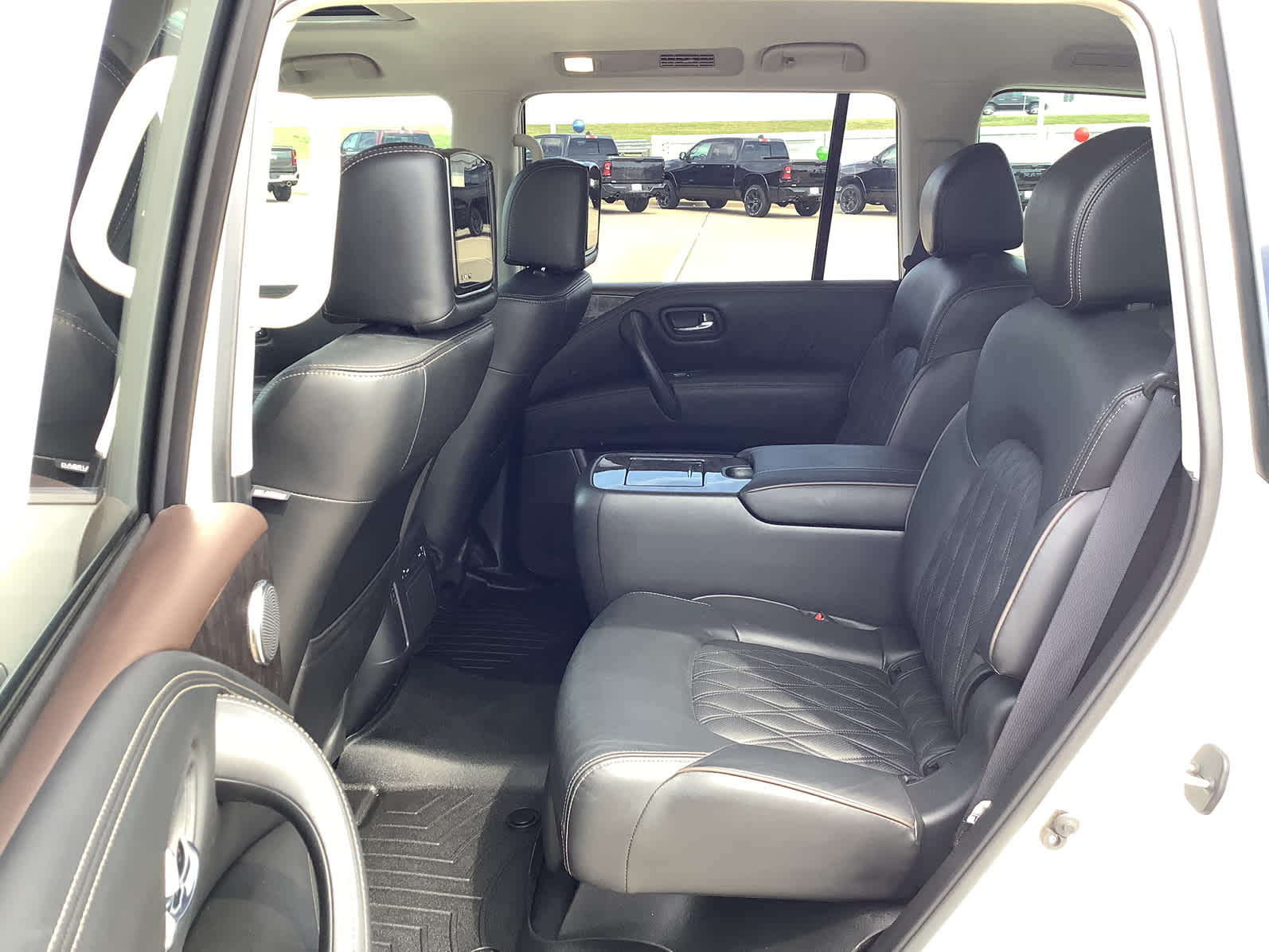 Used Car 2023 Nissan Armada  Platinum For Sale Under $50,000 In Waco, Texas