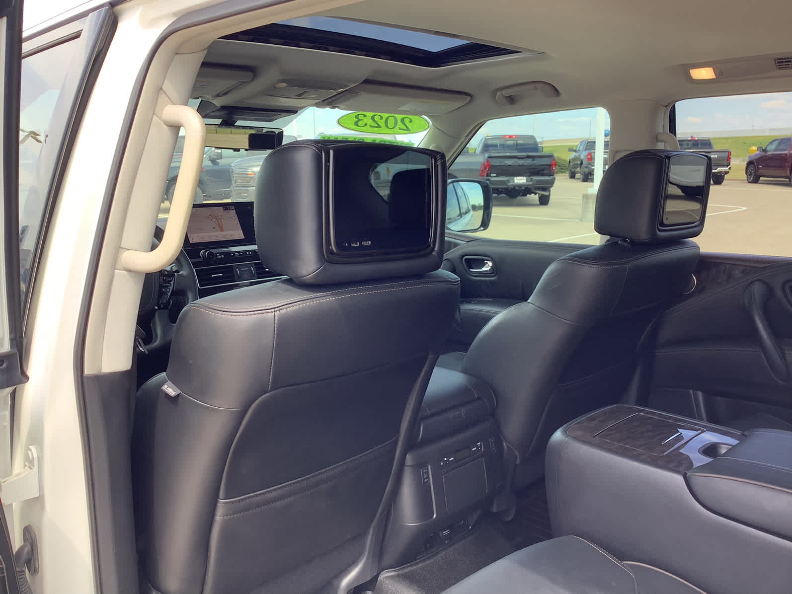 Used Car 2023 Nissan Armada  Platinum For Sale Under $50,000 In Waco, Texas