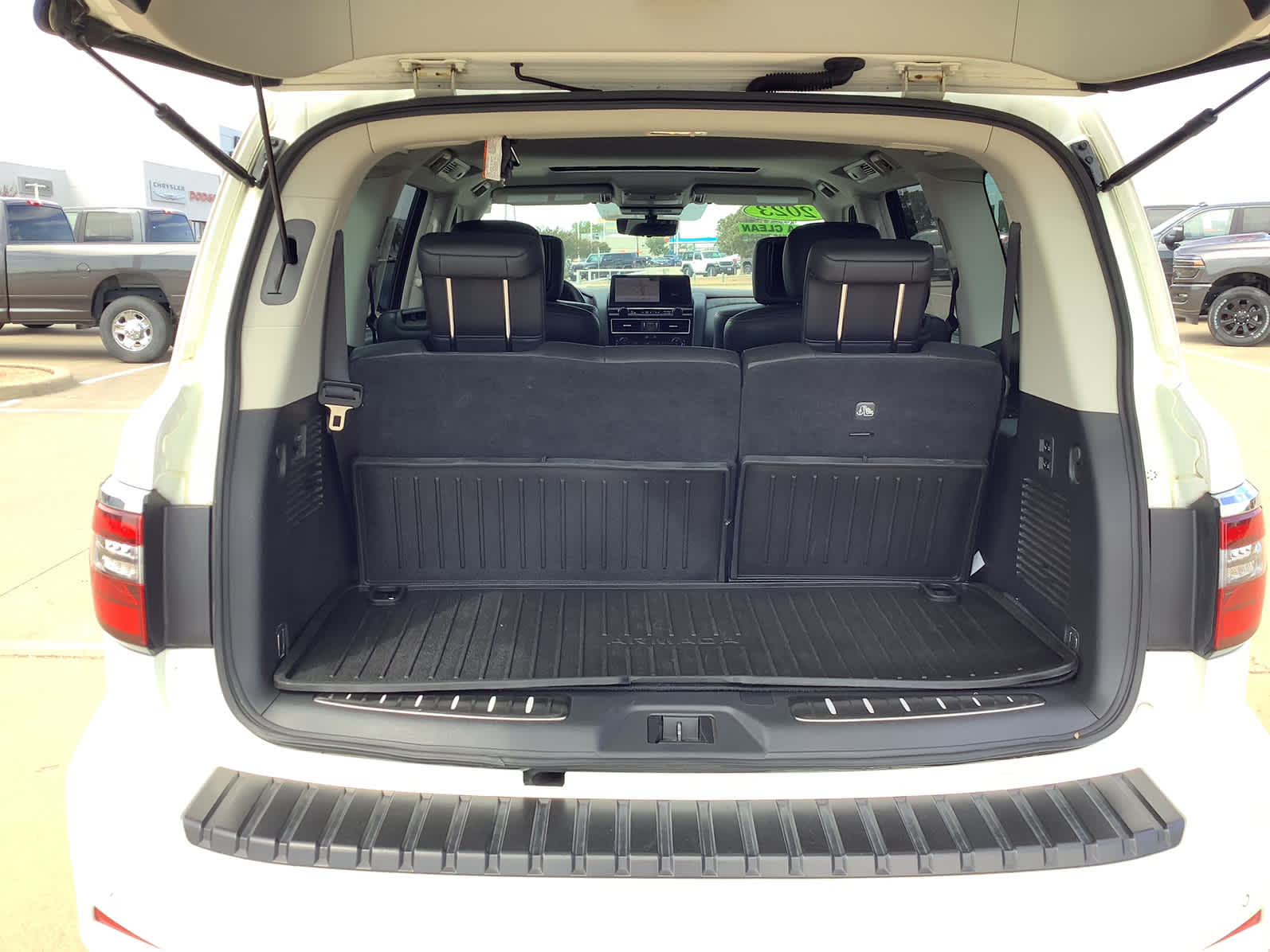 Used Car 2023 Nissan Armada  Platinum For Sale Under $50,000 In Waco, Texas