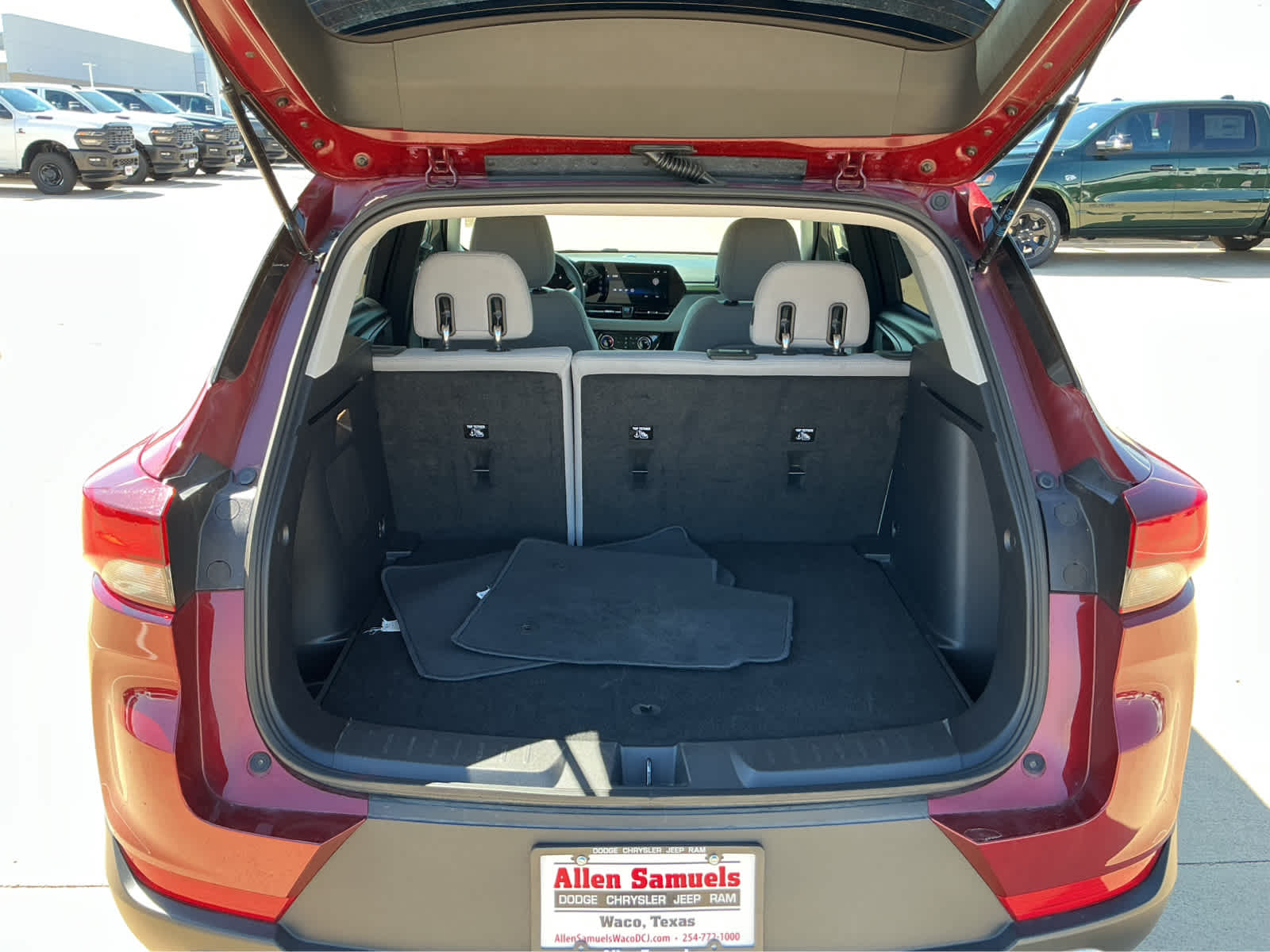 used 2025 Chevrolet TrailBlazer car, priced at $24,250