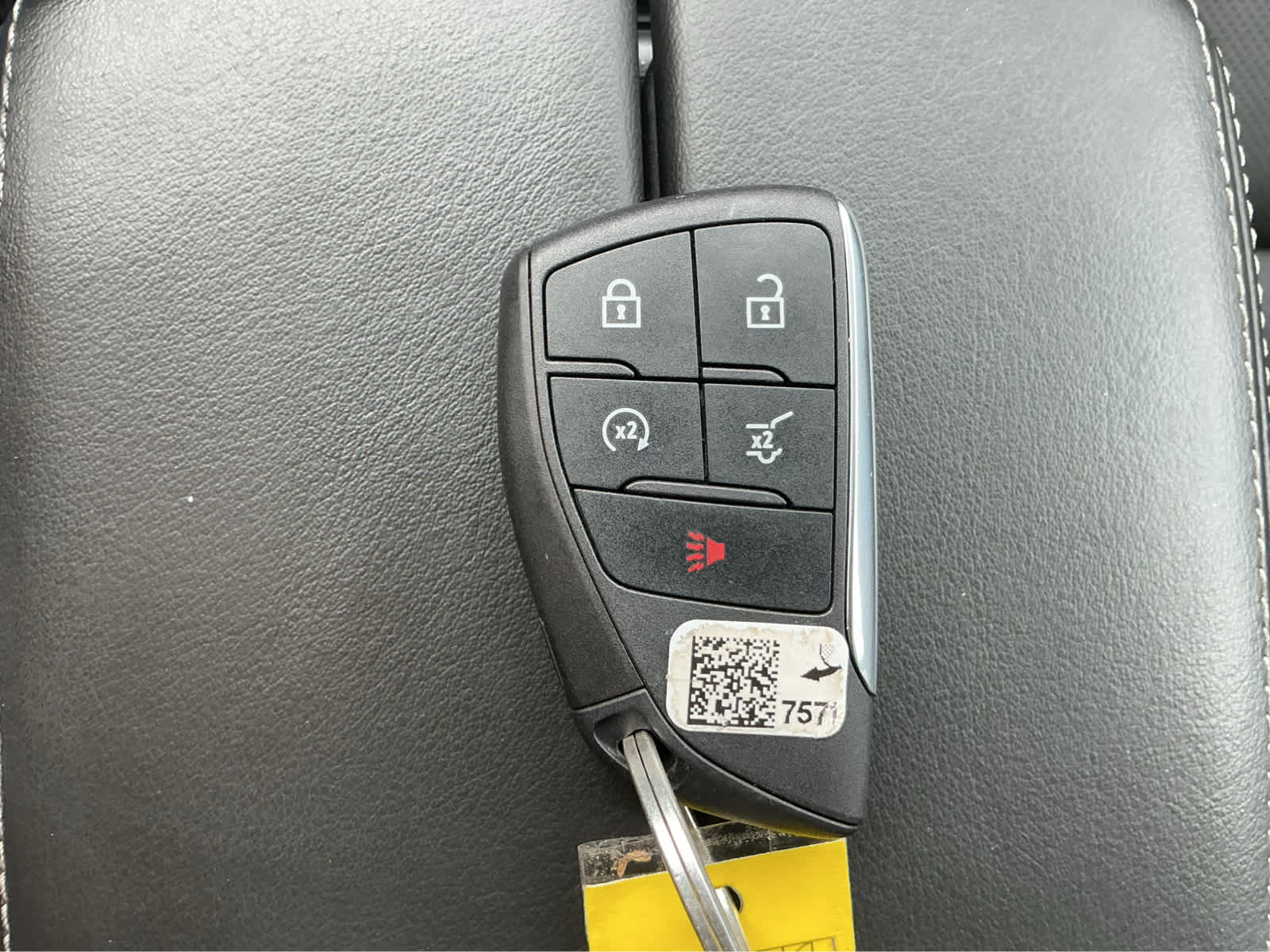 used 2023 Buick Envision car, priced at $27,650