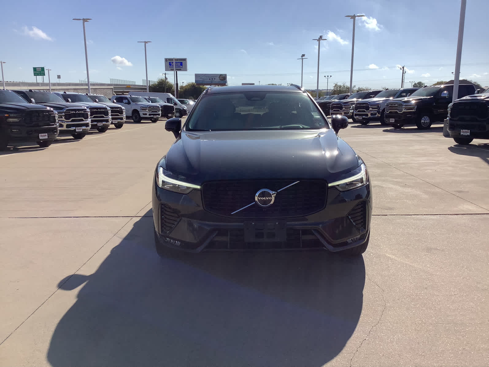 Used Car 2023 Volvo Xc60  Ultimate Dark Theme For Sale Under $40,000 In Waco, Texas