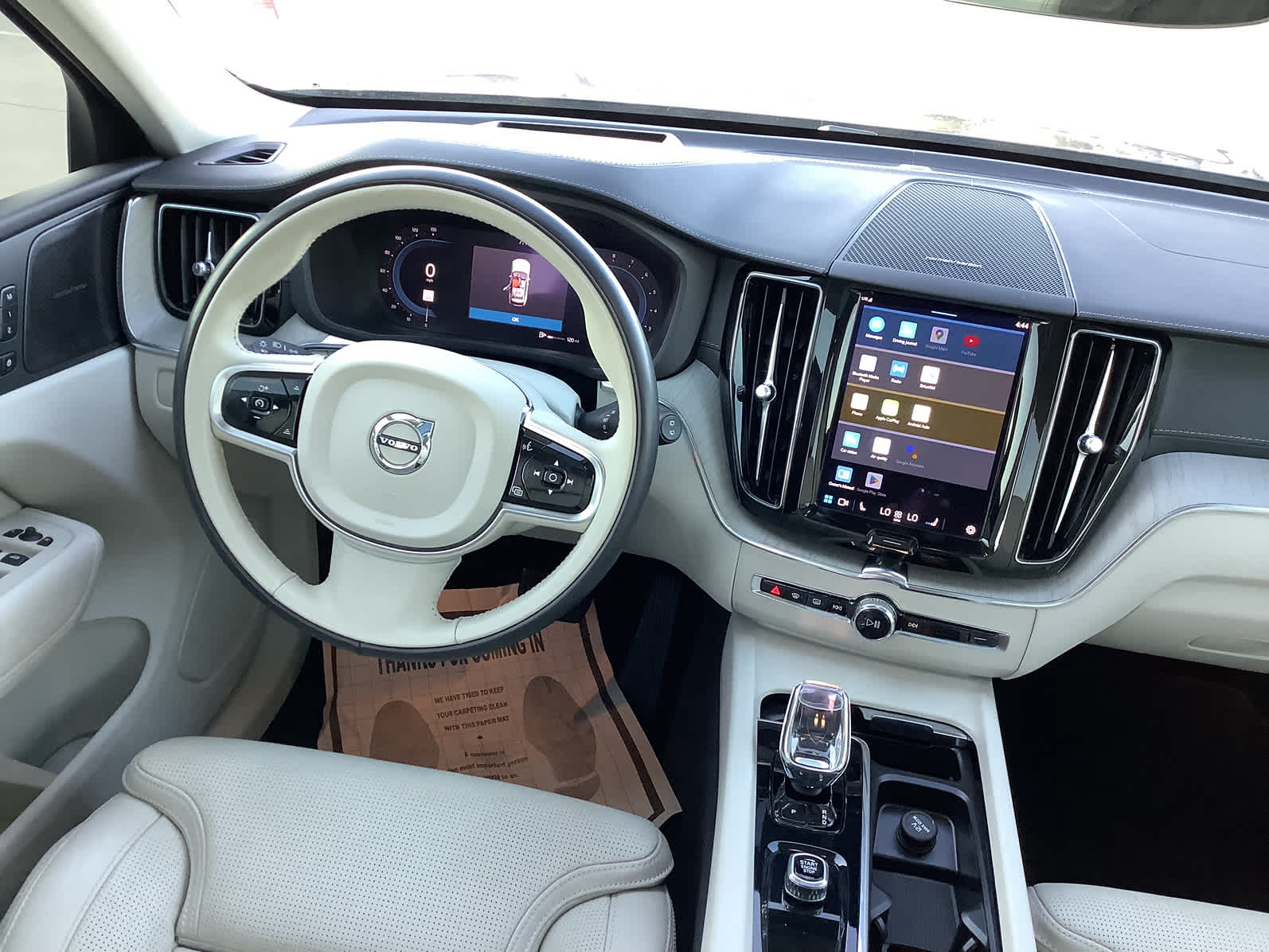 Used Car 2023 Volvo Xc60  Ultimate Dark Theme For Sale Under $40,000 In Waco, Texas