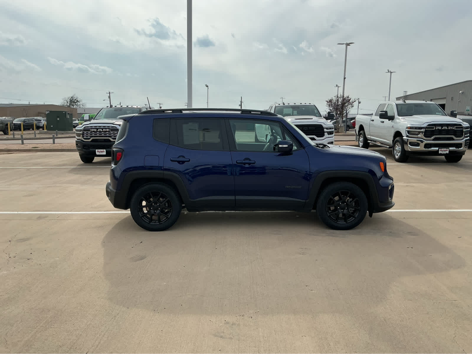 Used Car 2020 Jeep Renegade  Altitude For Sale Under $20,000 In Waco, Texas
