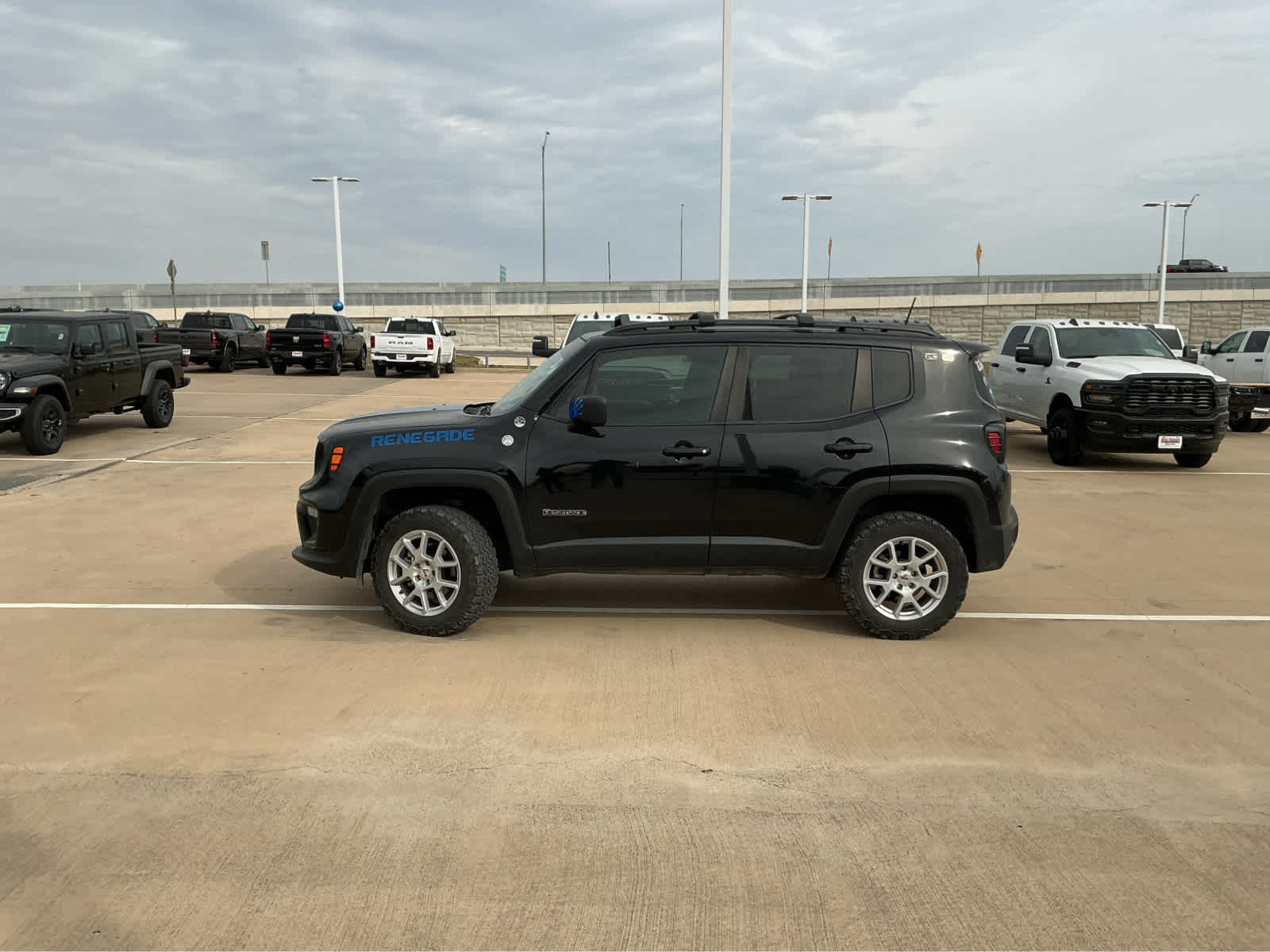 Used Car 2022 Jeep Renegade  Latitude For Sale Under $20,000 In Waco, Texas