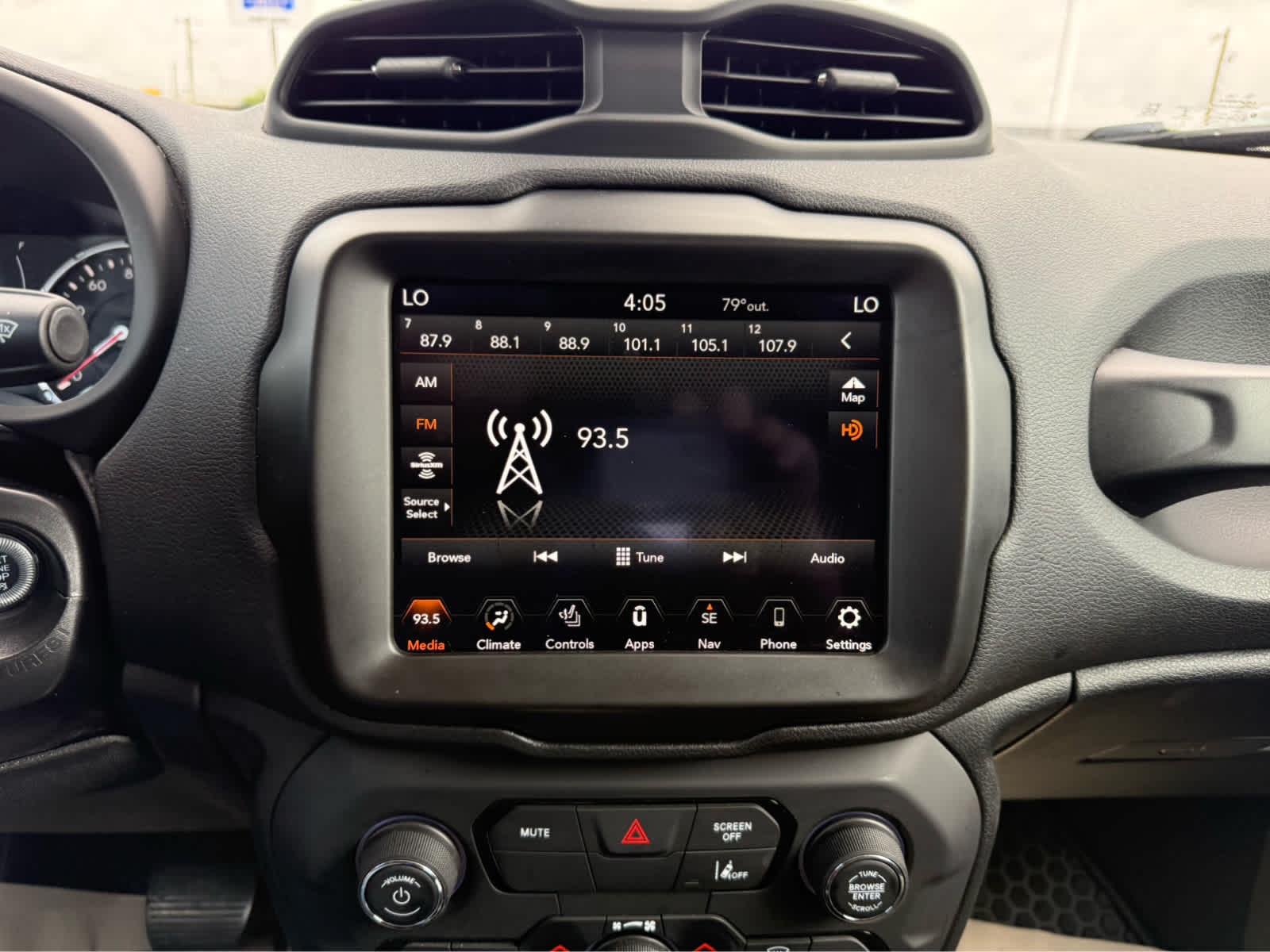 Used Car 2023 Jeep Renegade  Latitude For Sale Under $25,000 In Waco, Texas