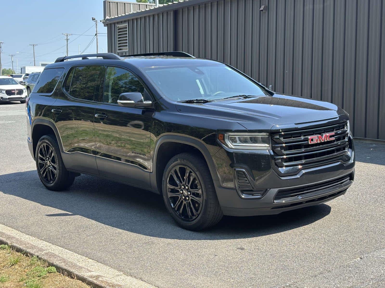 Black (Ebony Twilight Metallic) 2023 GMC Acadia SUV / Crossover Front-Wheel Drive 9-Speed Automatic