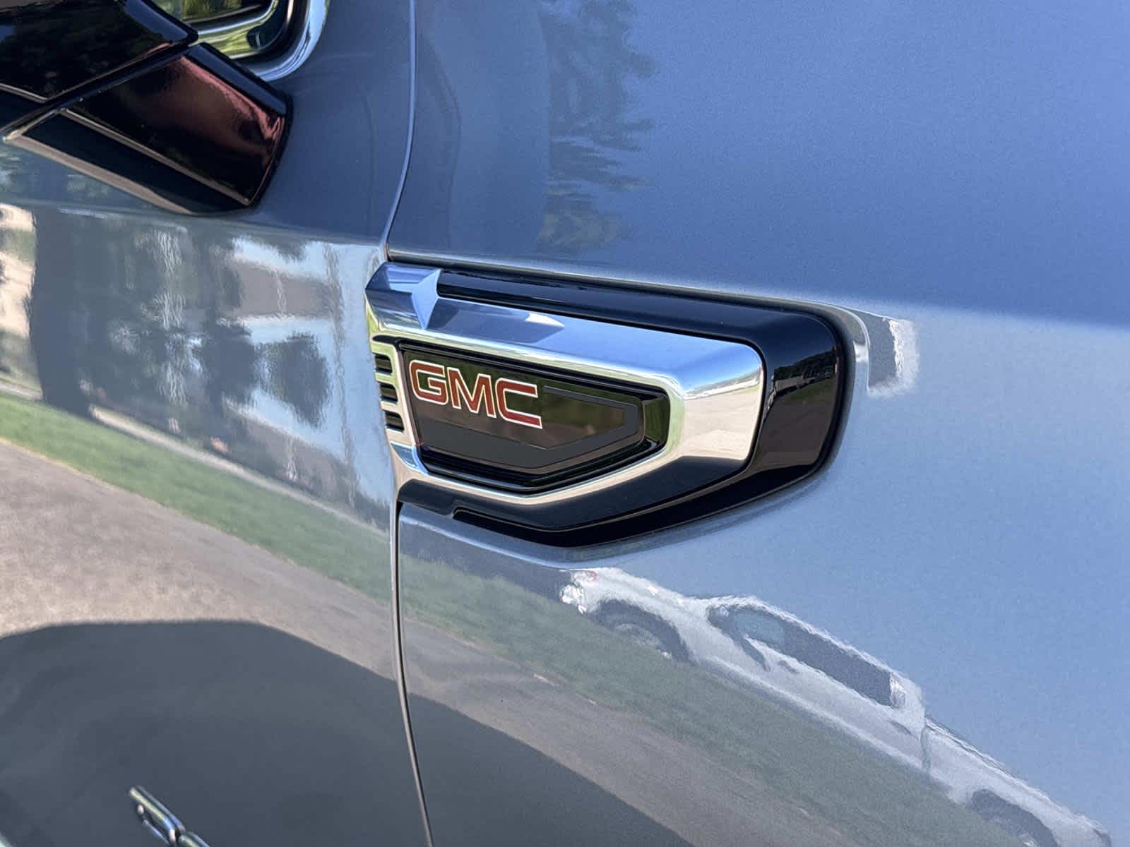 2026 GMC Yukon Denali - Photo 48