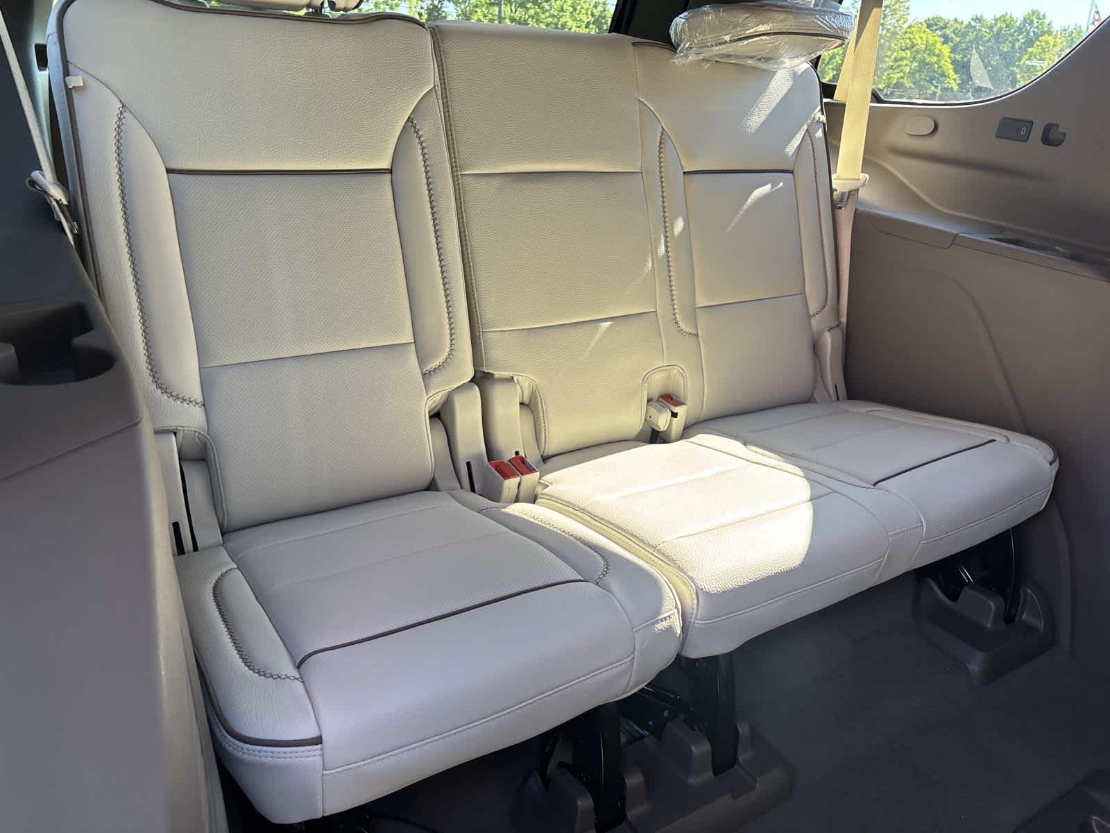 2026 GMC Yukon Denali - Photo 41