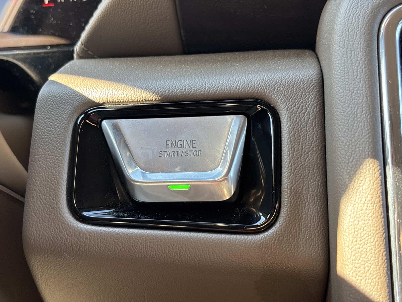 2026 GMC Yukon Denali - Photo 16