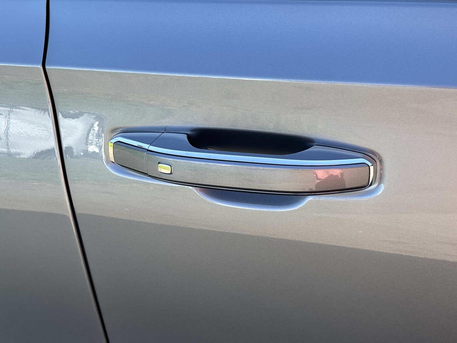 2026 GMC Yukon Denali - Photo 46