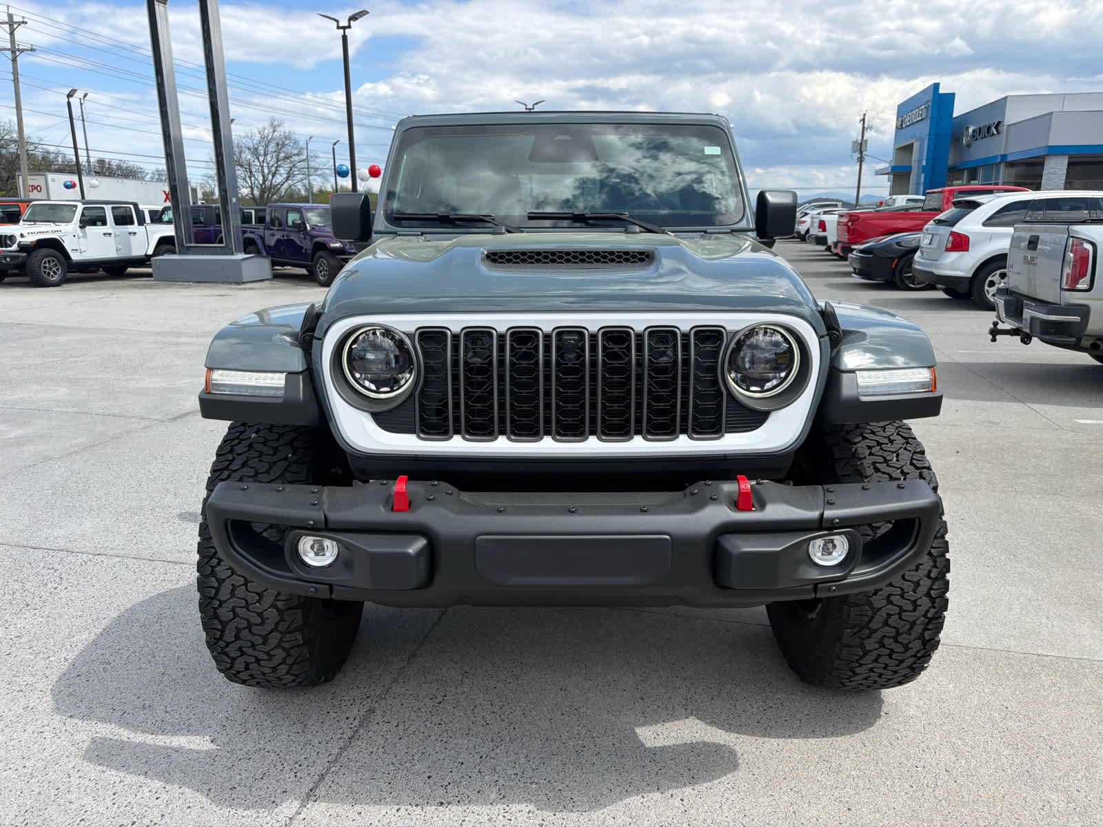 View vehicle photo 3