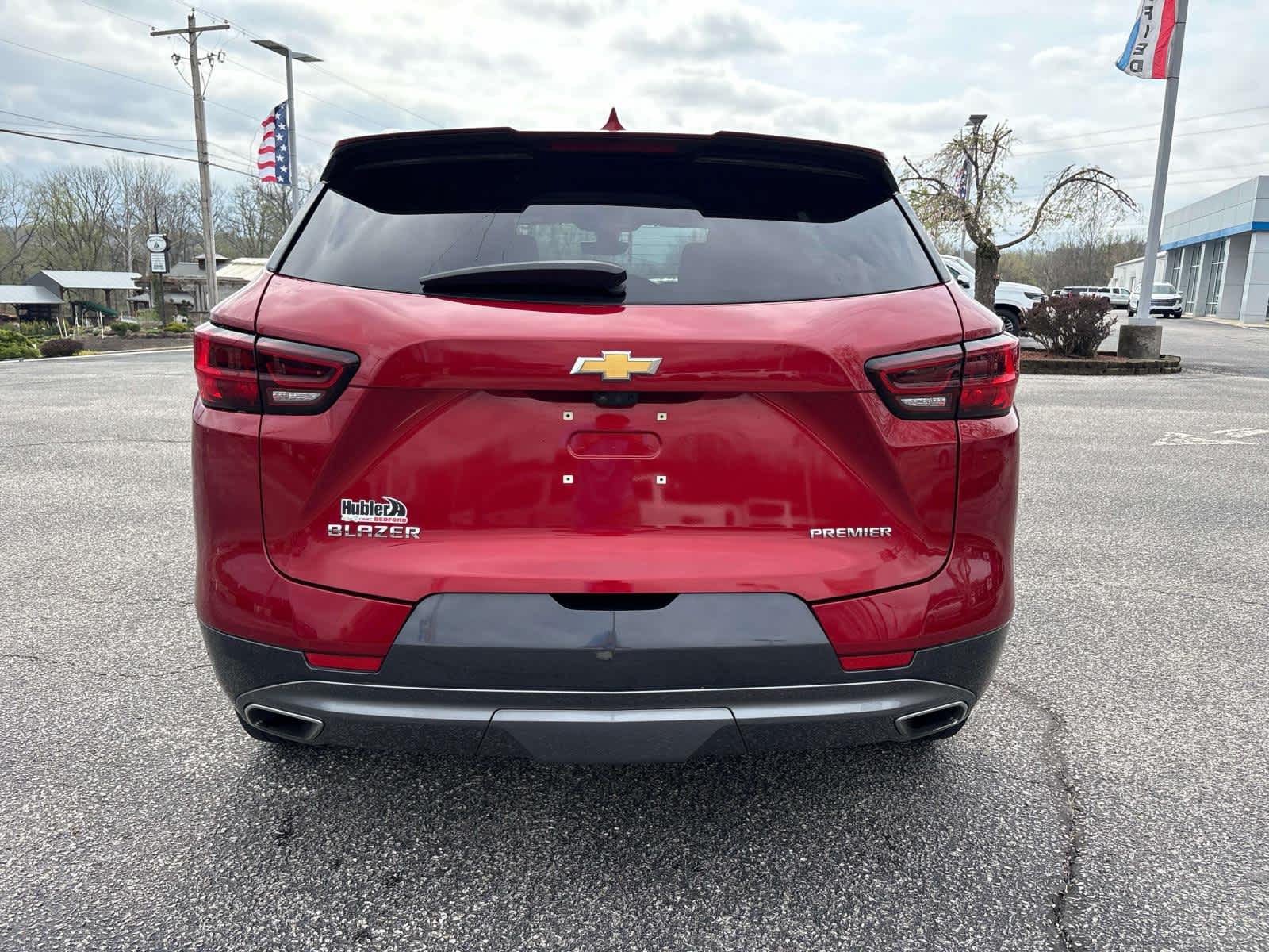 View vehicle photo 4