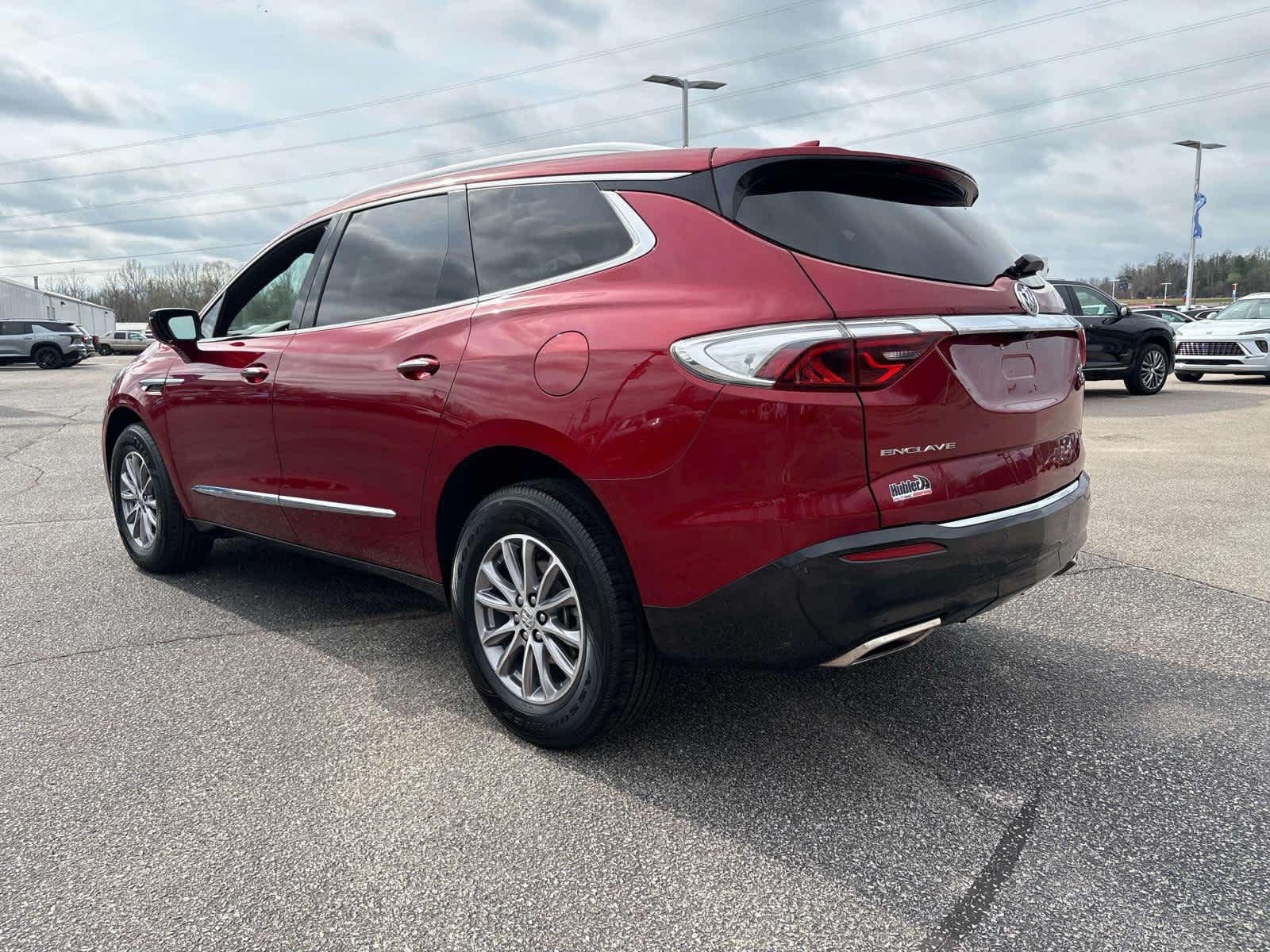 View vehicle photo 3