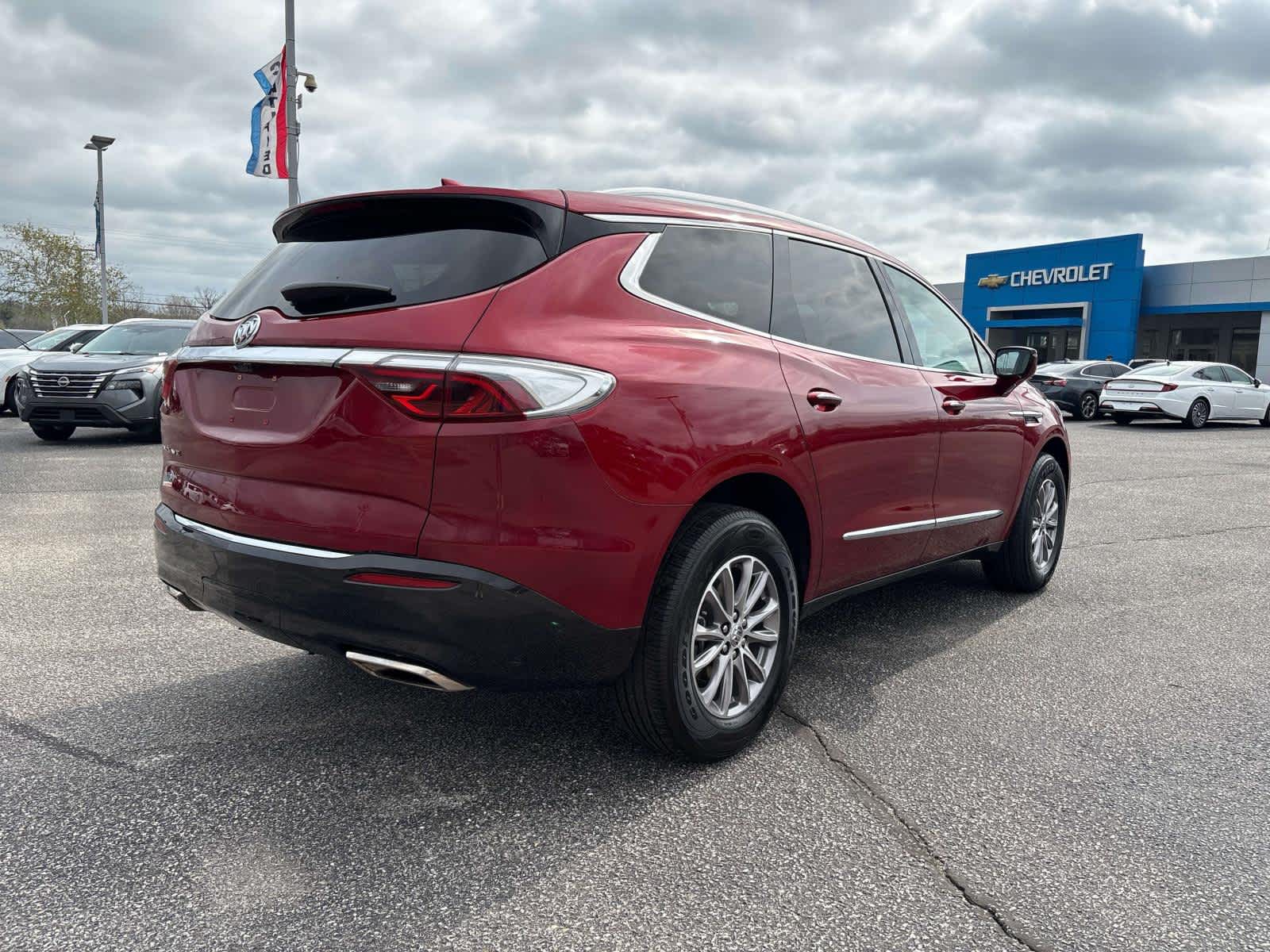 View vehicle photo 6