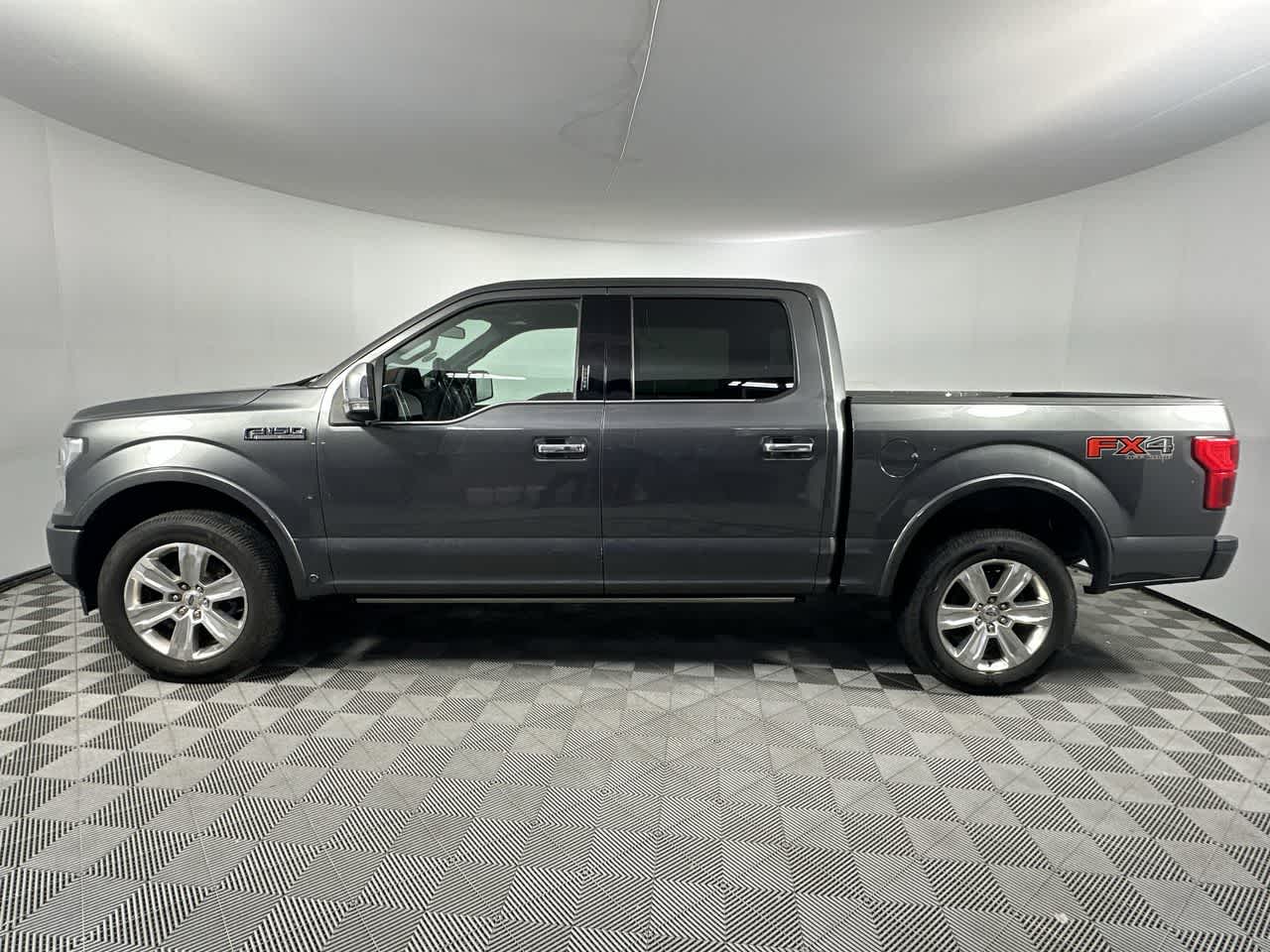 View vehicle photo 5