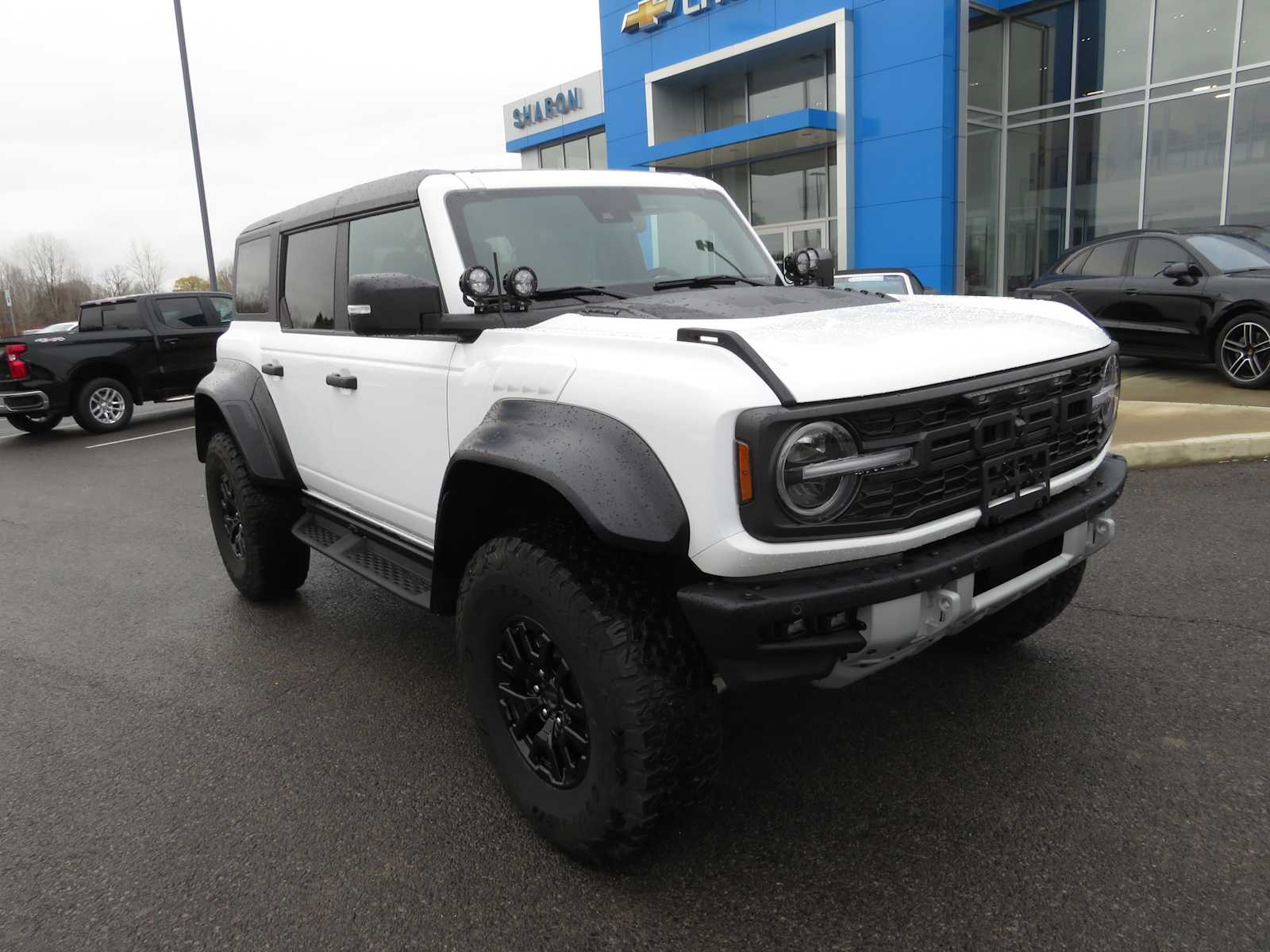 2023 Ford Bronco Raptor 3