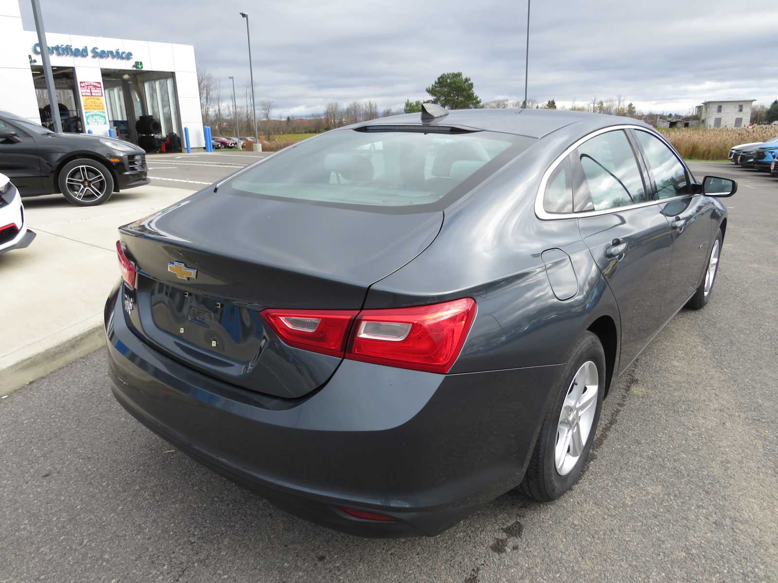 2019 Chevrolet Malibu LS 4