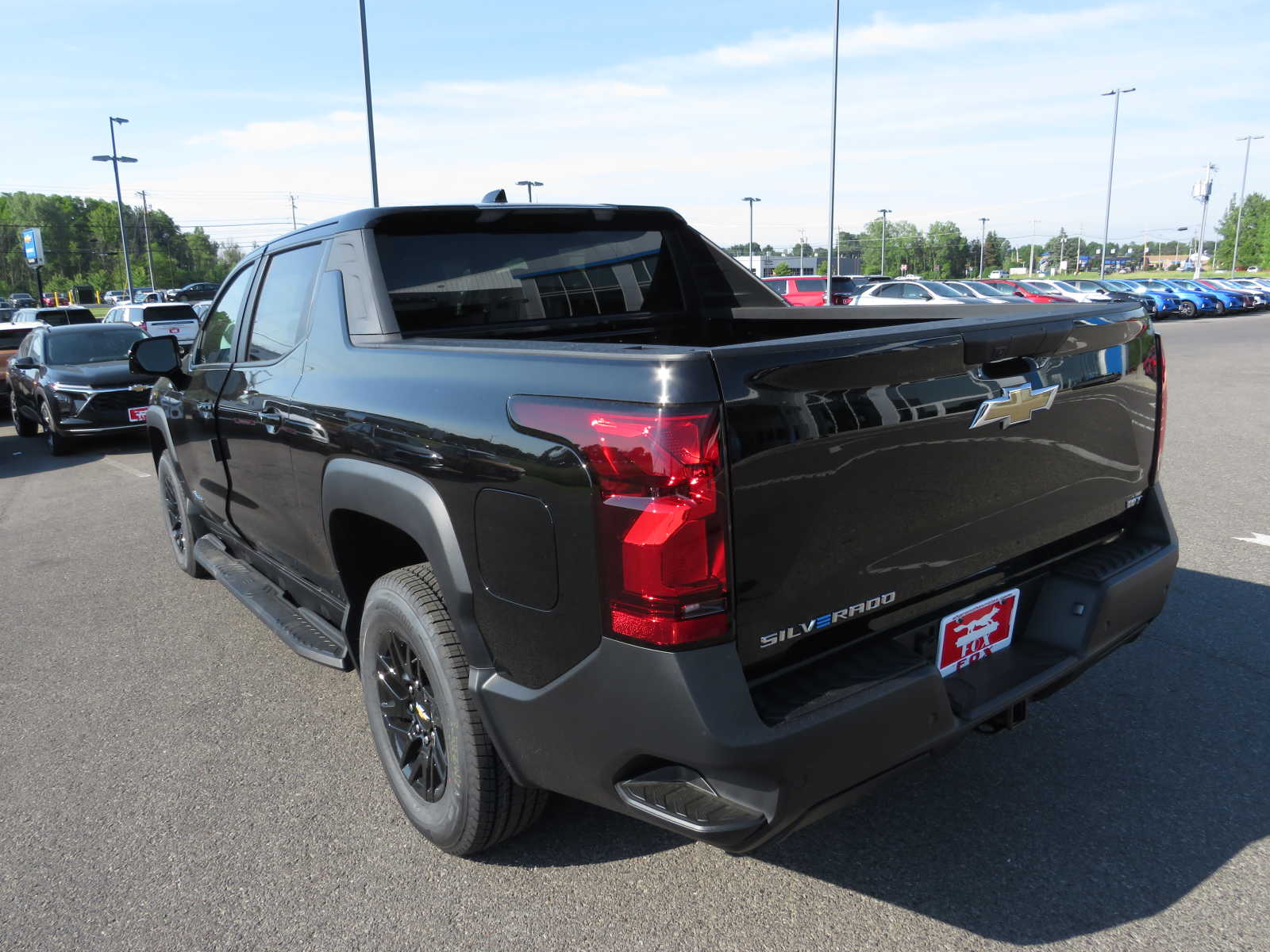 2024 Chevrolet Silverado EV Work Truck e4WD Crew Cab 10