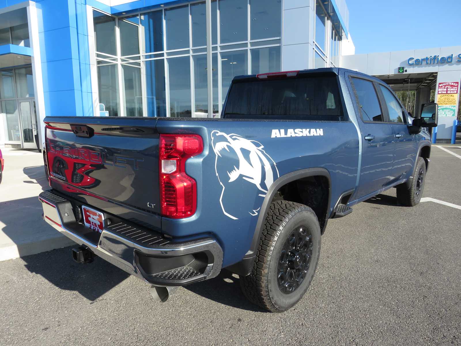 2024 Chevrolet Silverado 2500HD LT 4WD Crew Cab 159 3