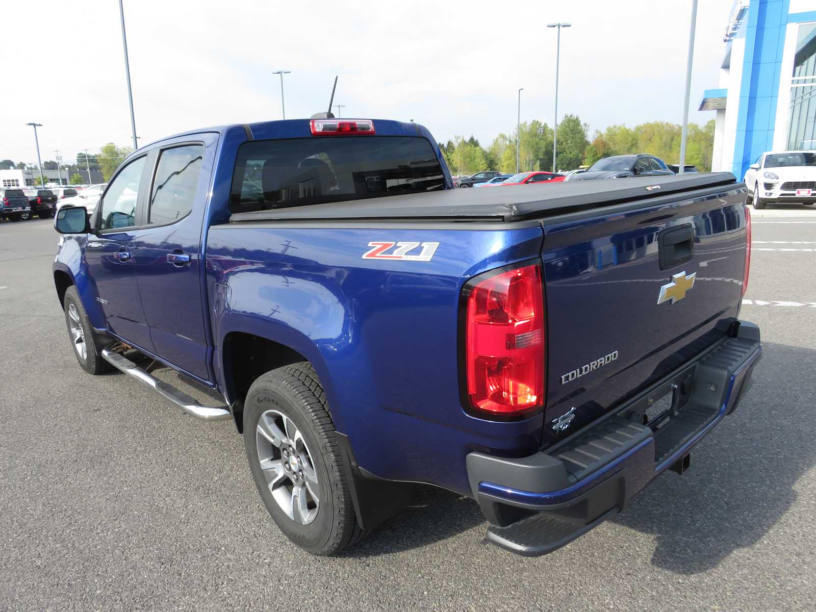 2015 Chevrolet Colorado 4WD Z71 Crew Cab 128.3 9