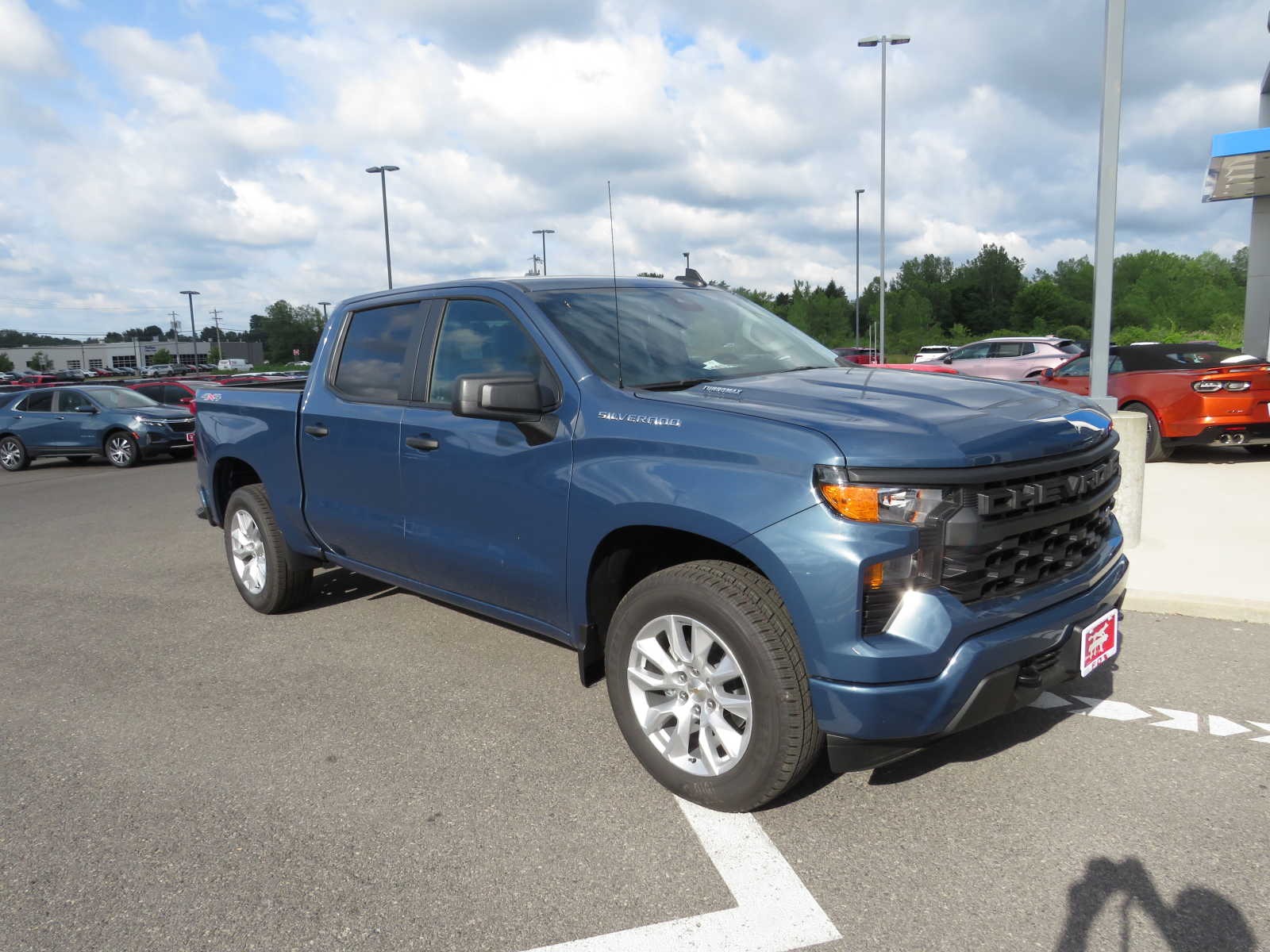 2024 Chevrolet Silverado 1500 Custom 4WD Crew Cab 147 3