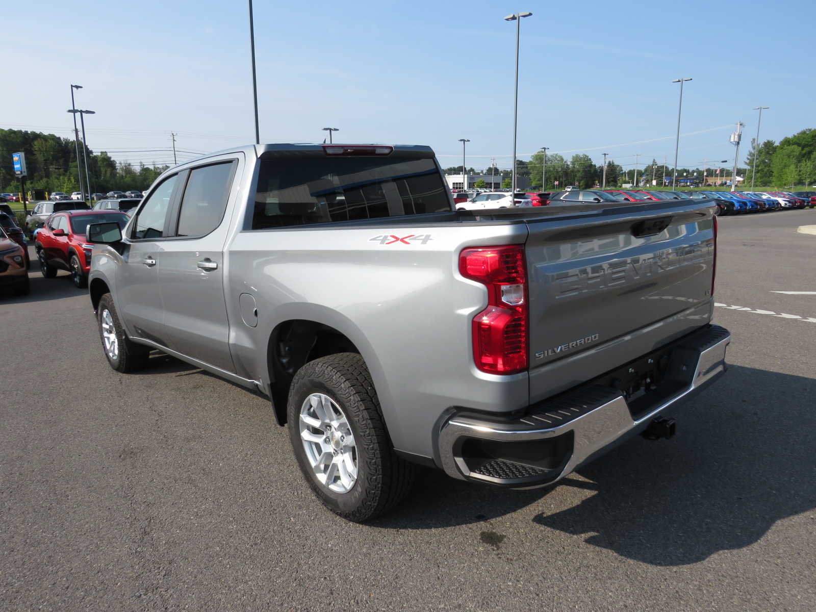 2024 Chevrolet Silverado 1500 LT 4WD Crew Cab 147 10