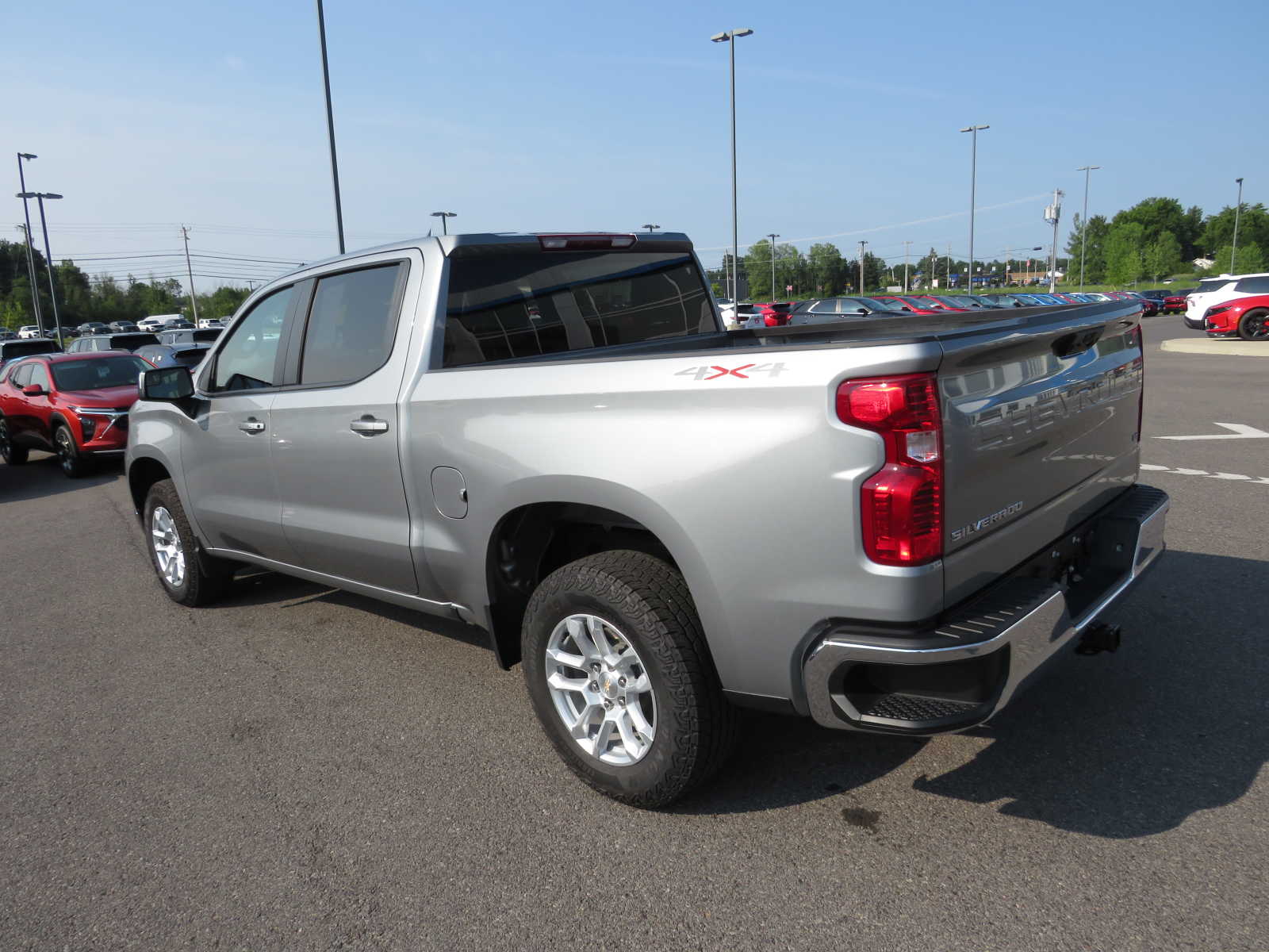 2024 Chevrolet Silverado 1500 LT 4WD Crew Cab 147 9