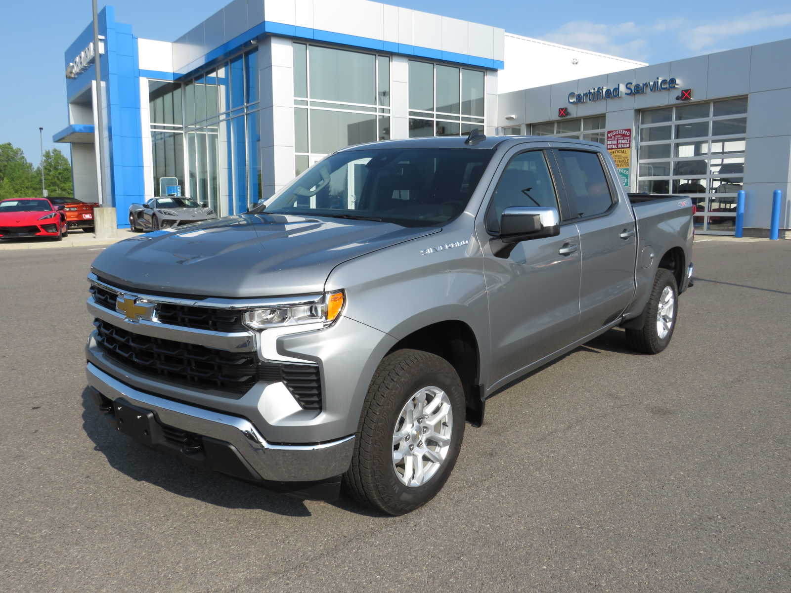 2024 Chevrolet Silverado 1500 LT 4WD Crew Cab 147 8