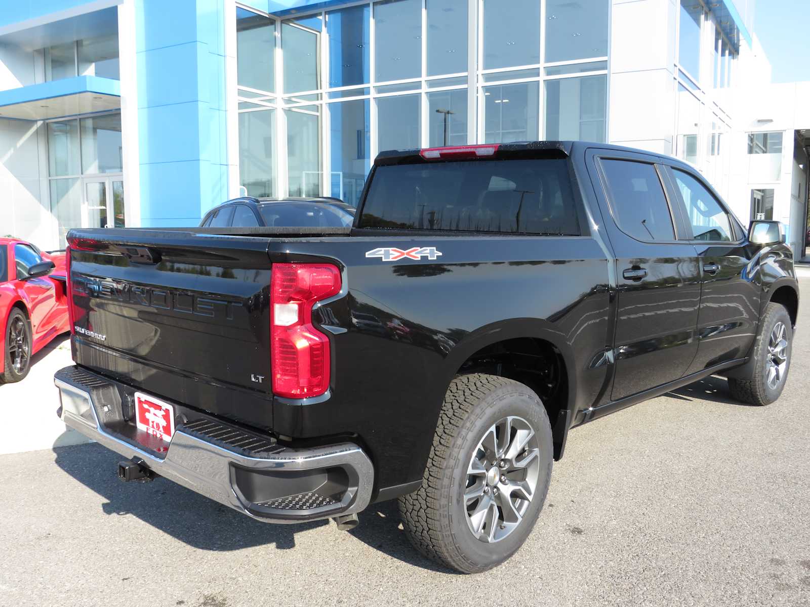 2025 Chevrolet Silverado 1500 LT 4WD Crew Cab 147 3