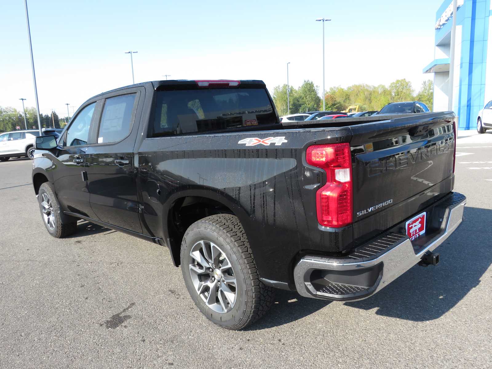 2025 Chevrolet Silverado 1500 LT 4WD Crew Cab 147 8