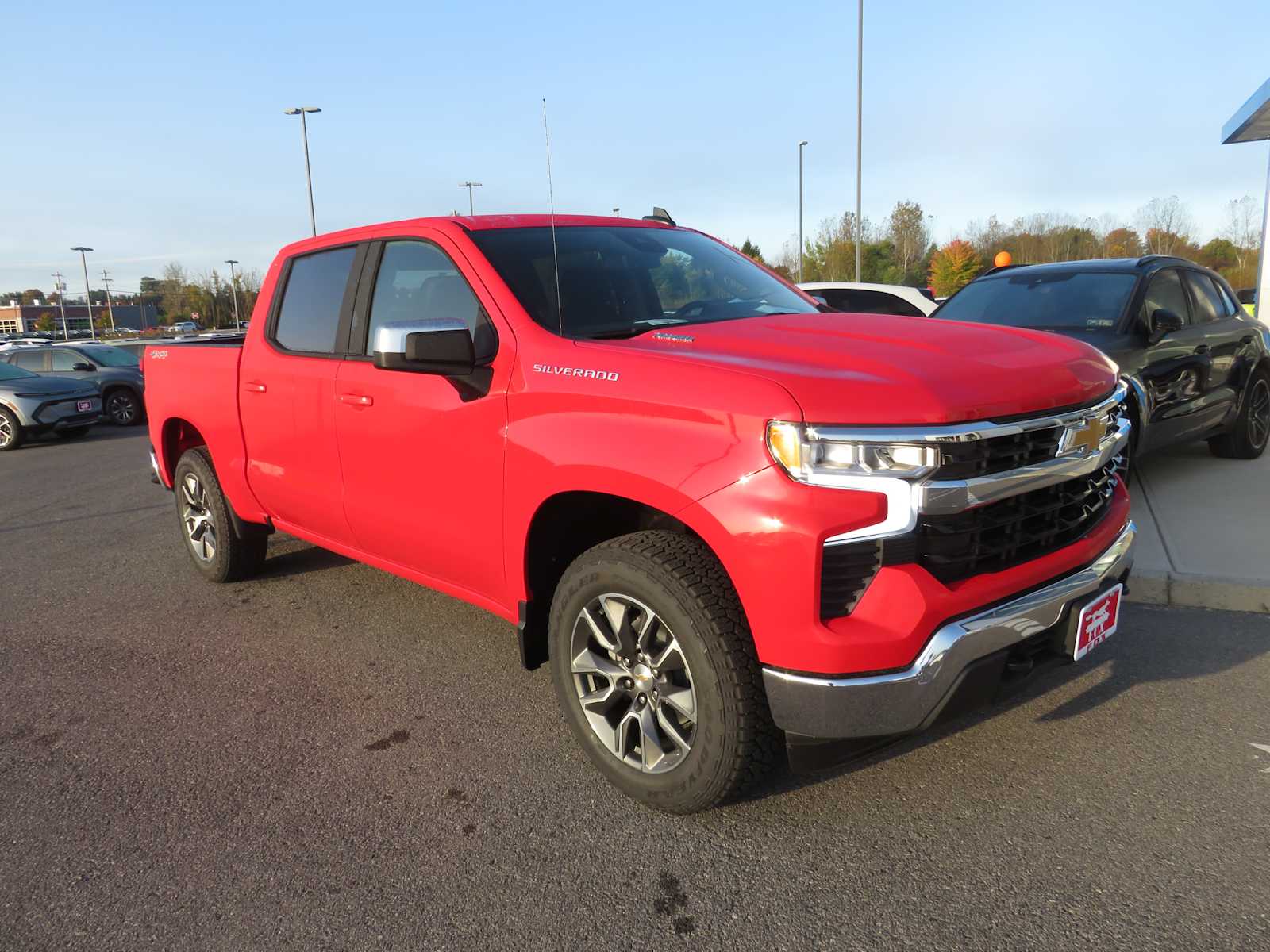 2025 Chevrolet Silverado 1500 LT 4WD Crew Cab 147 2