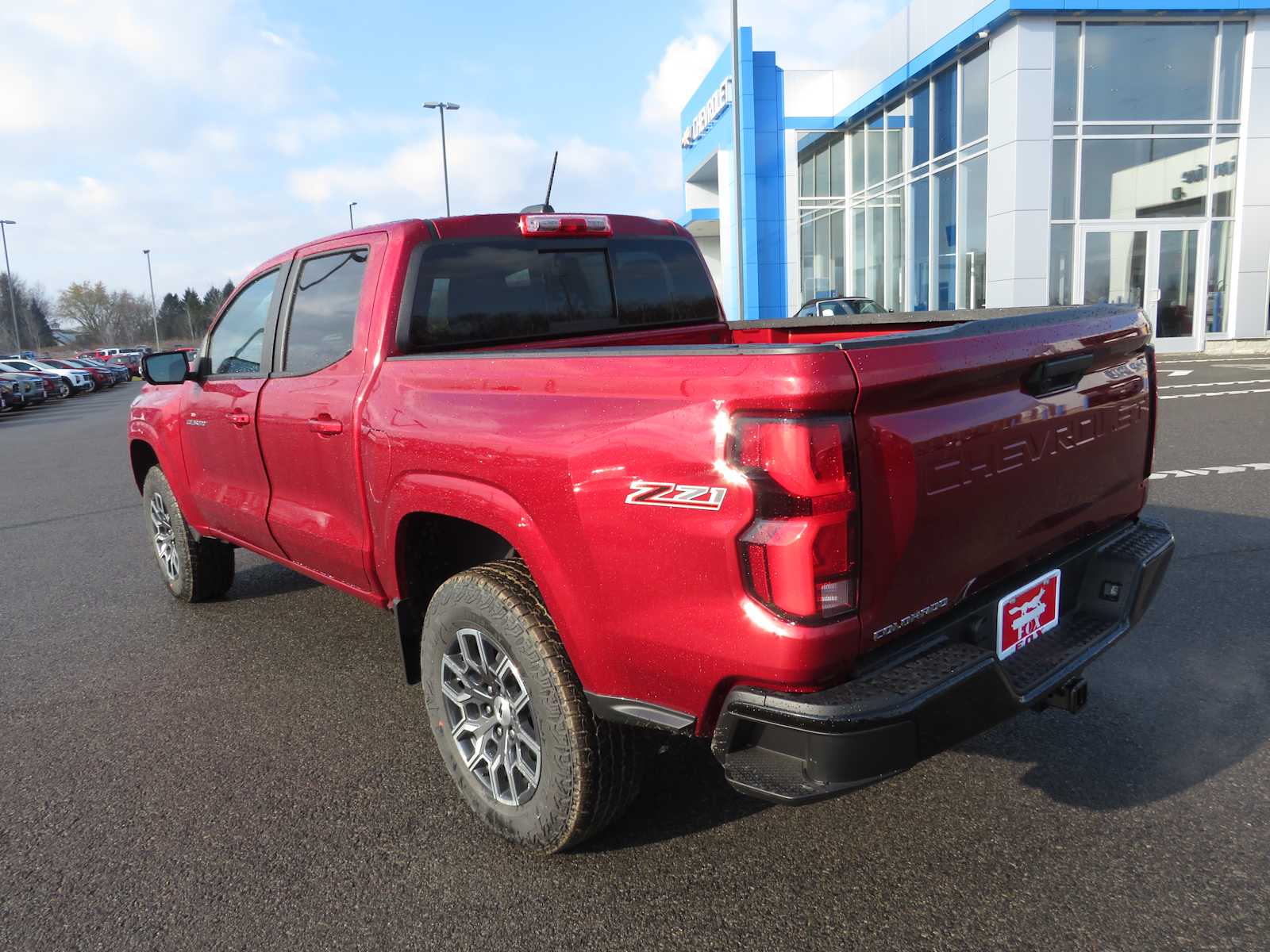 2024 Chevrolet Colorado 4WD Z71 Crew Cab 8