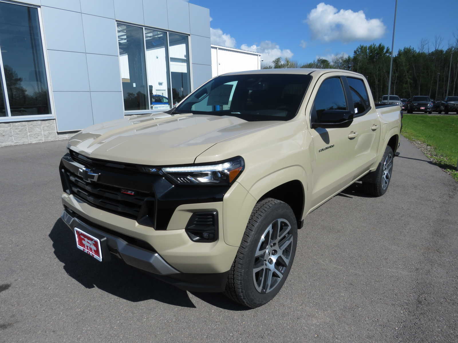 2024 Chevrolet Colorado 4WD Z71 Crew Cab 8