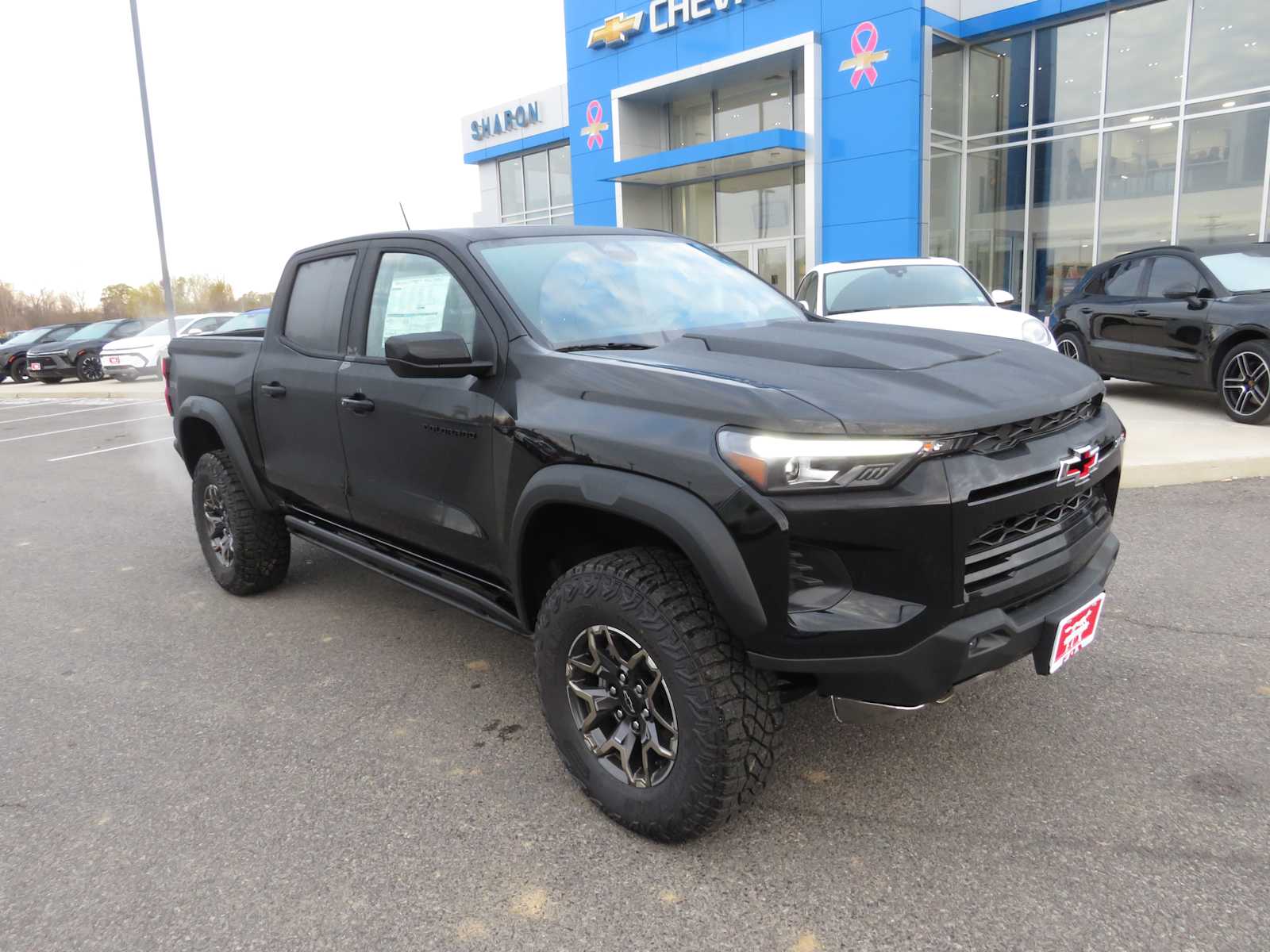 2024 Chevrolet Colorado 4WD ZR2 Crew Cab 2