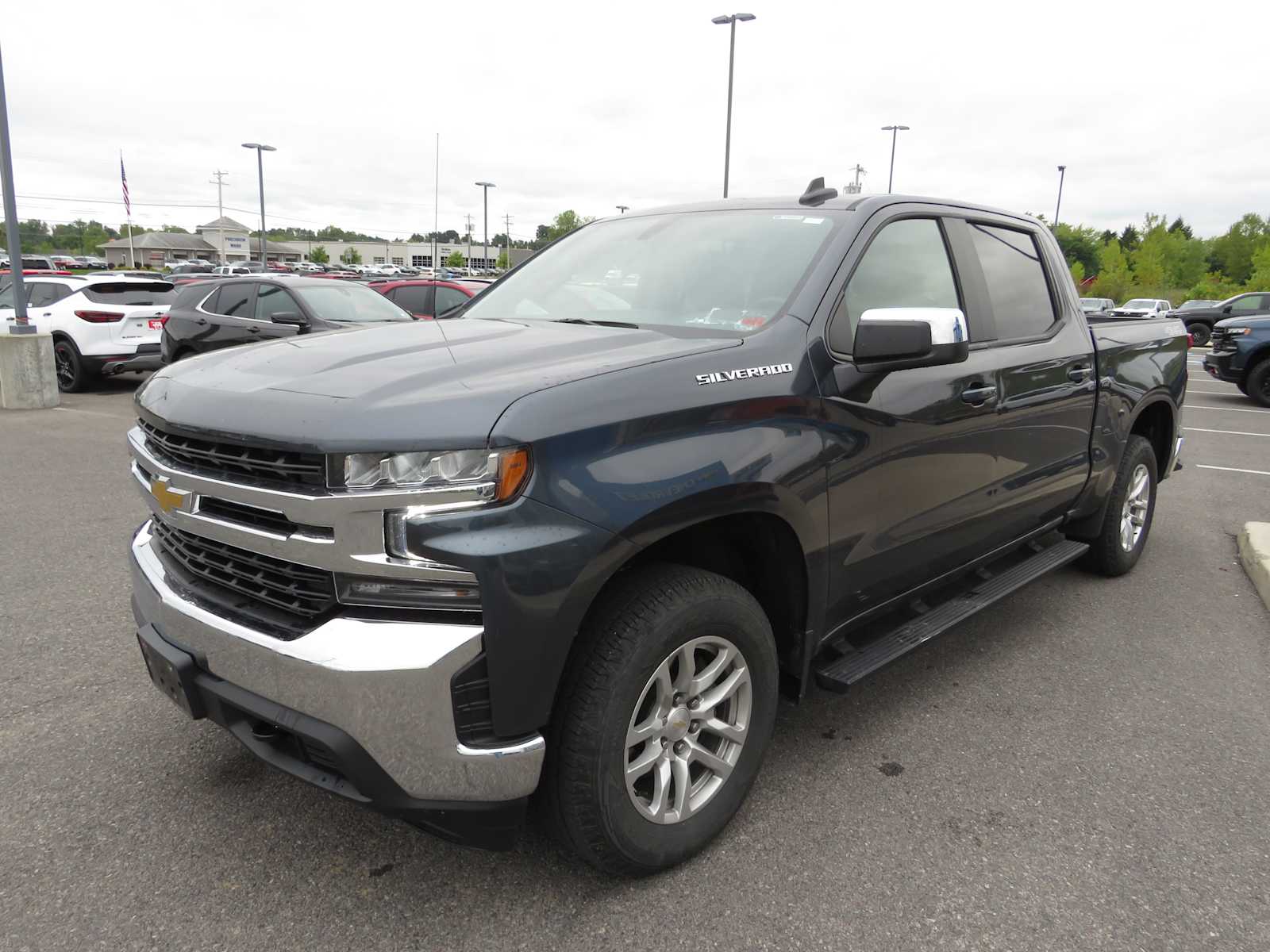 2021 Chevrolet Silverado 1500 LT 4WD Crew Cab 147 7