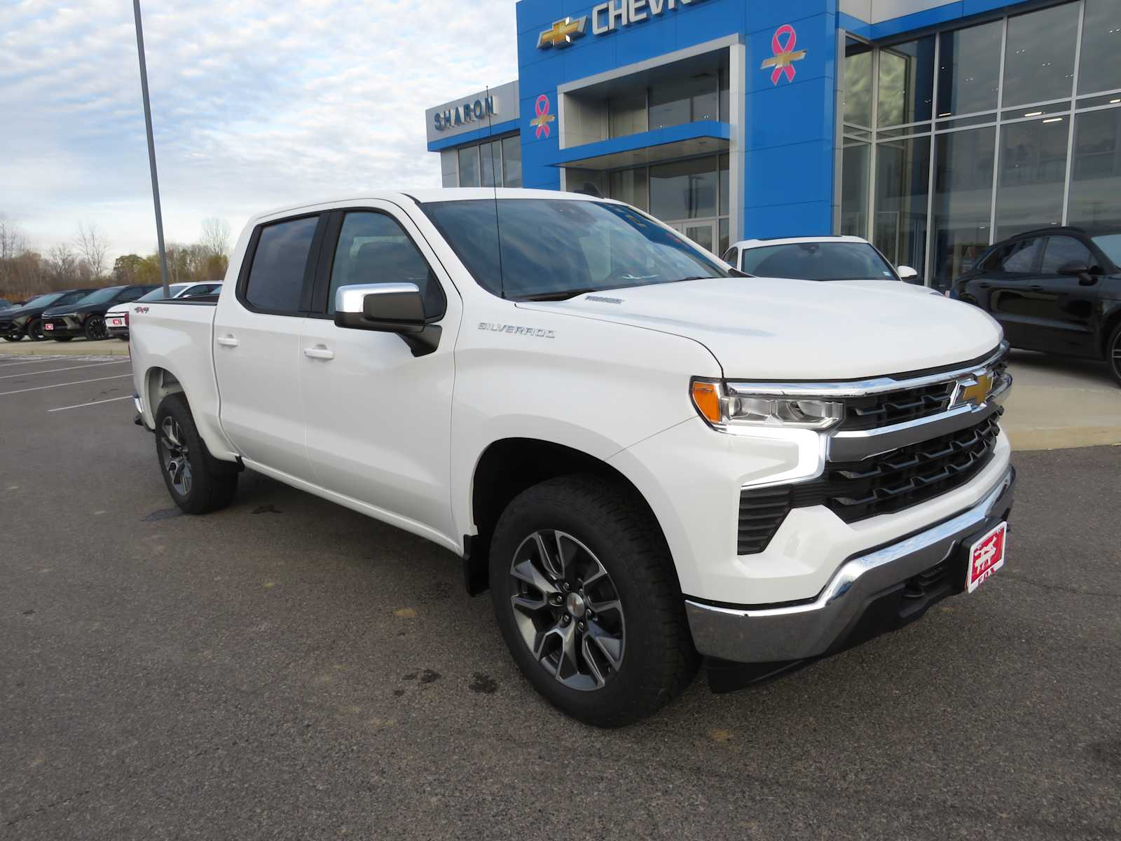 2025 Chevrolet Silverado 1500 LT 4WD Double Cab 147 2