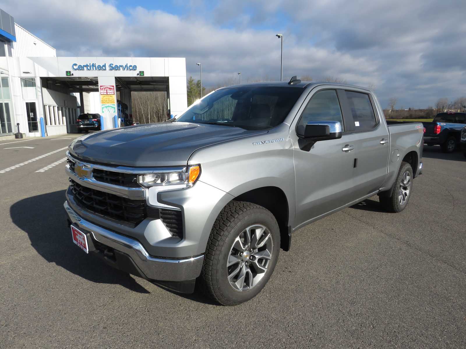 2025 Chevrolet Silverado 1500 LT 4WD Double Cab 147 7