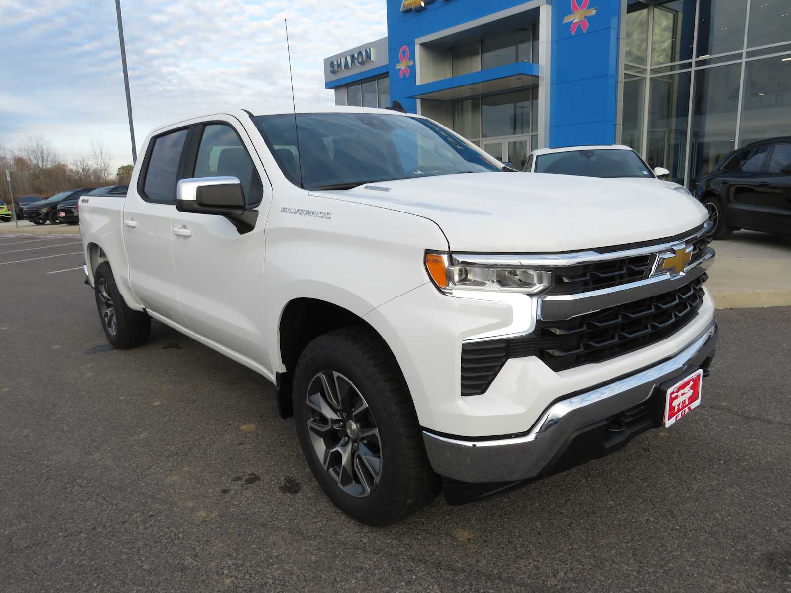 2025 Chevrolet Silverado 1500 LT 4WD Double Cab 147 8