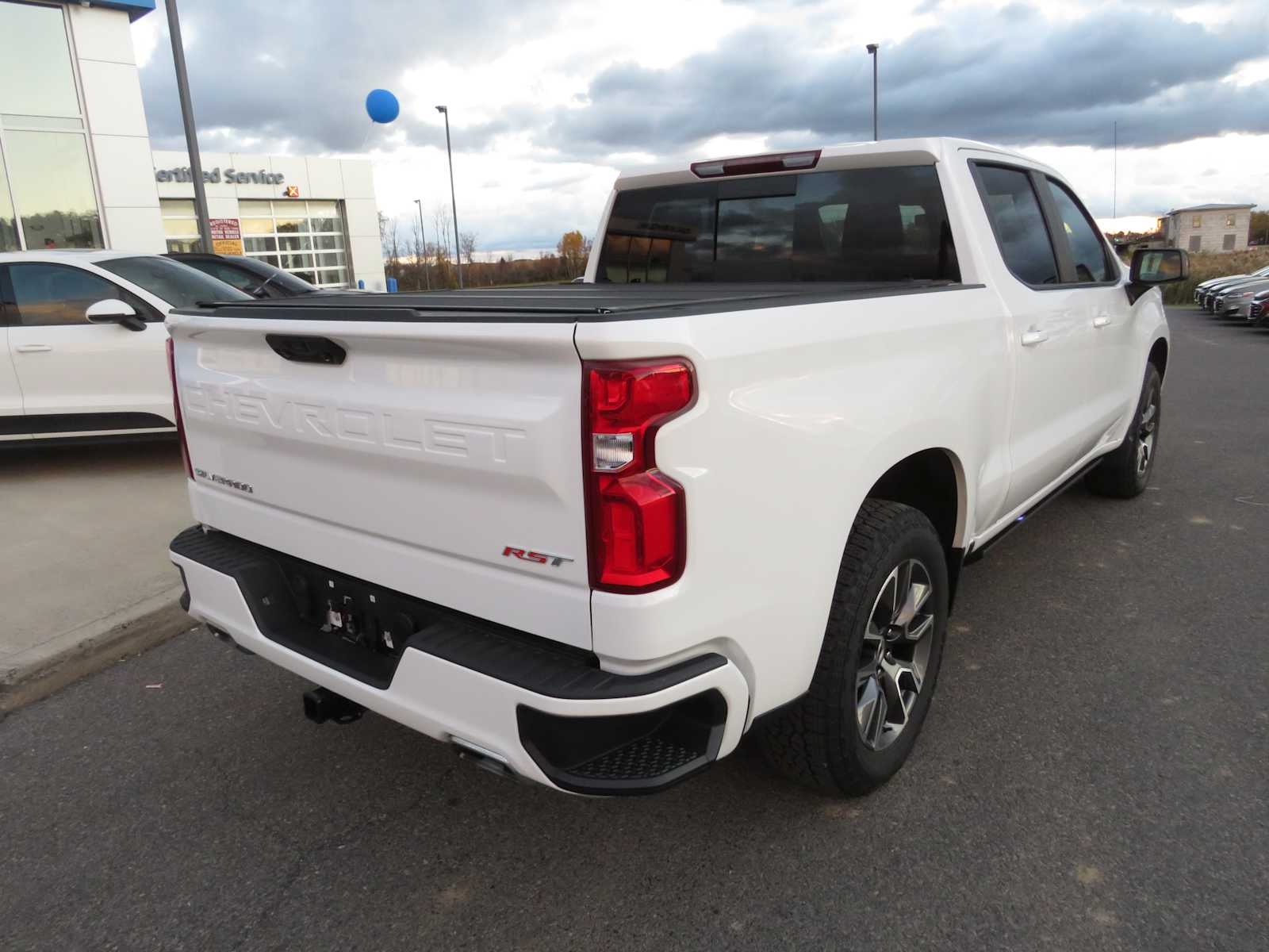 2022 Chevrolet Silverado 1500 RST 4WD Crew Cab 147 4