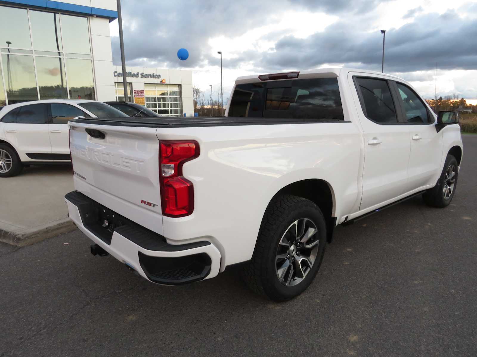 2022 Chevrolet Silverado 1500 RST 4WD Crew Cab 147 3