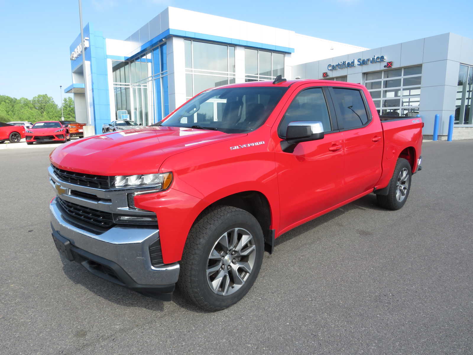 2021 Chevrolet Silverado 1500 LT 4WD Crew Cab 147 8