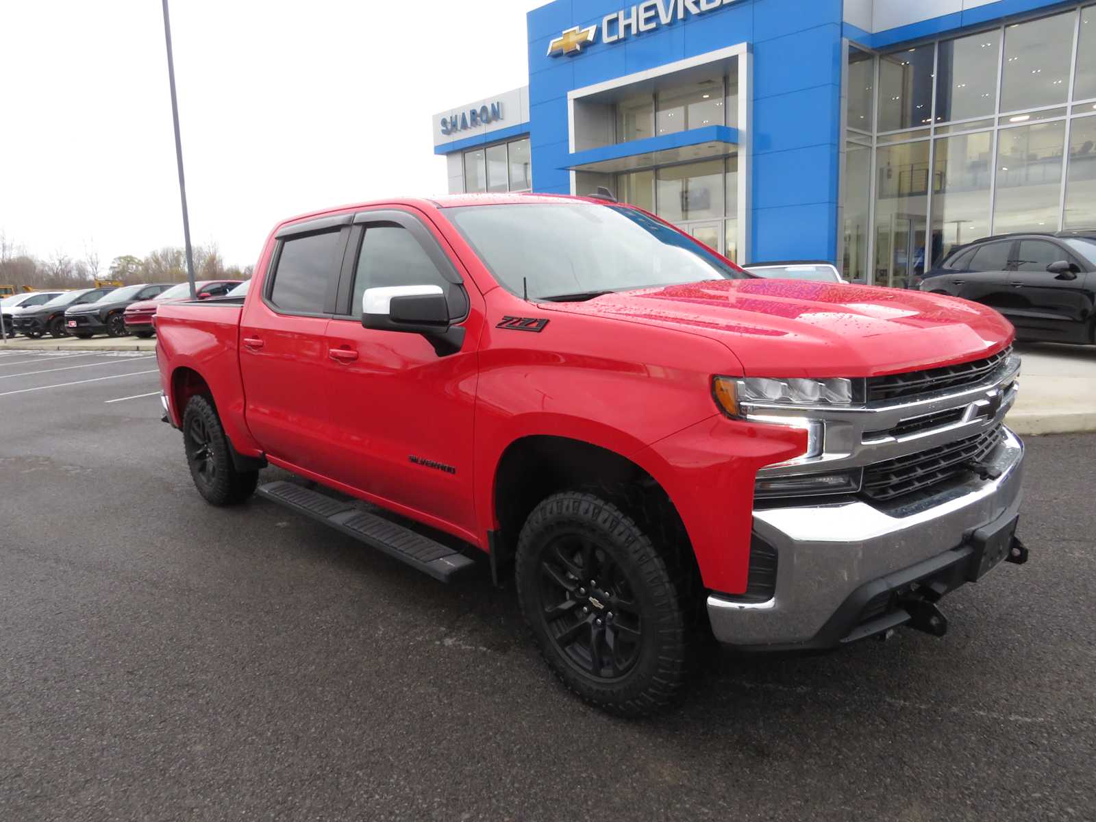 2021 Chevrolet Silverado 1500 LT 4WD Crew Cab 147 2