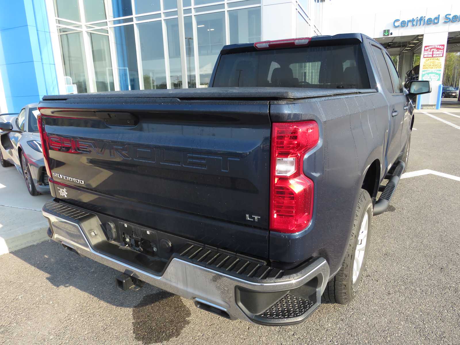 2021 Chevrolet Silverado 1500 LT 4WD Crew Cab 147 5