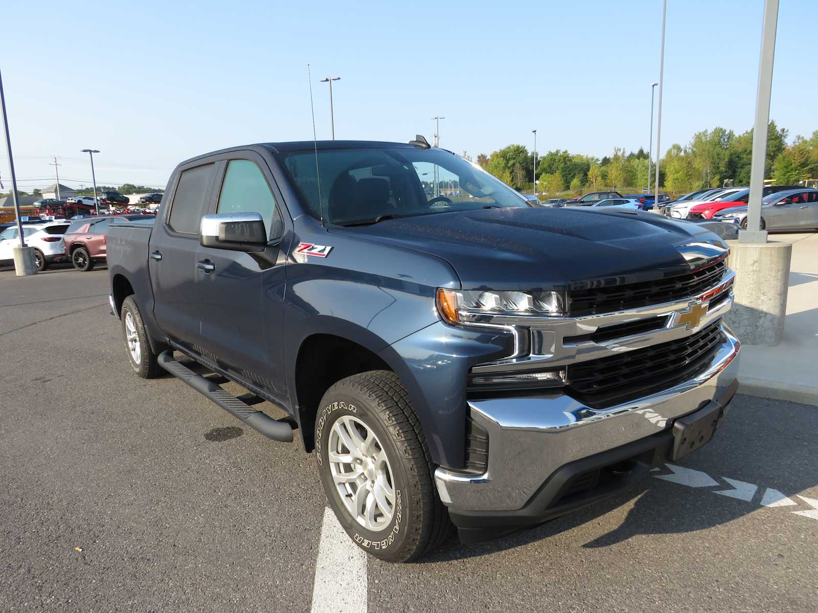 2021 Chevrolet Silverado 1500 LT 4WD Crew Cab 147 3