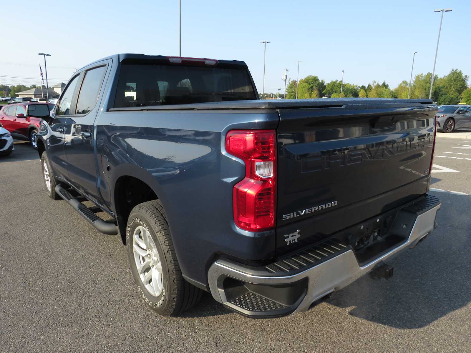 2021 Chevrolet Silverado 1500 LT 4WD Crew Cab 147 10