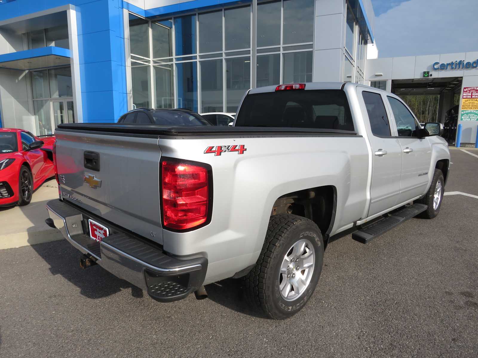 2018 Chevrolet Silverado 1500 LT 4WD Double Cab 143.5 3