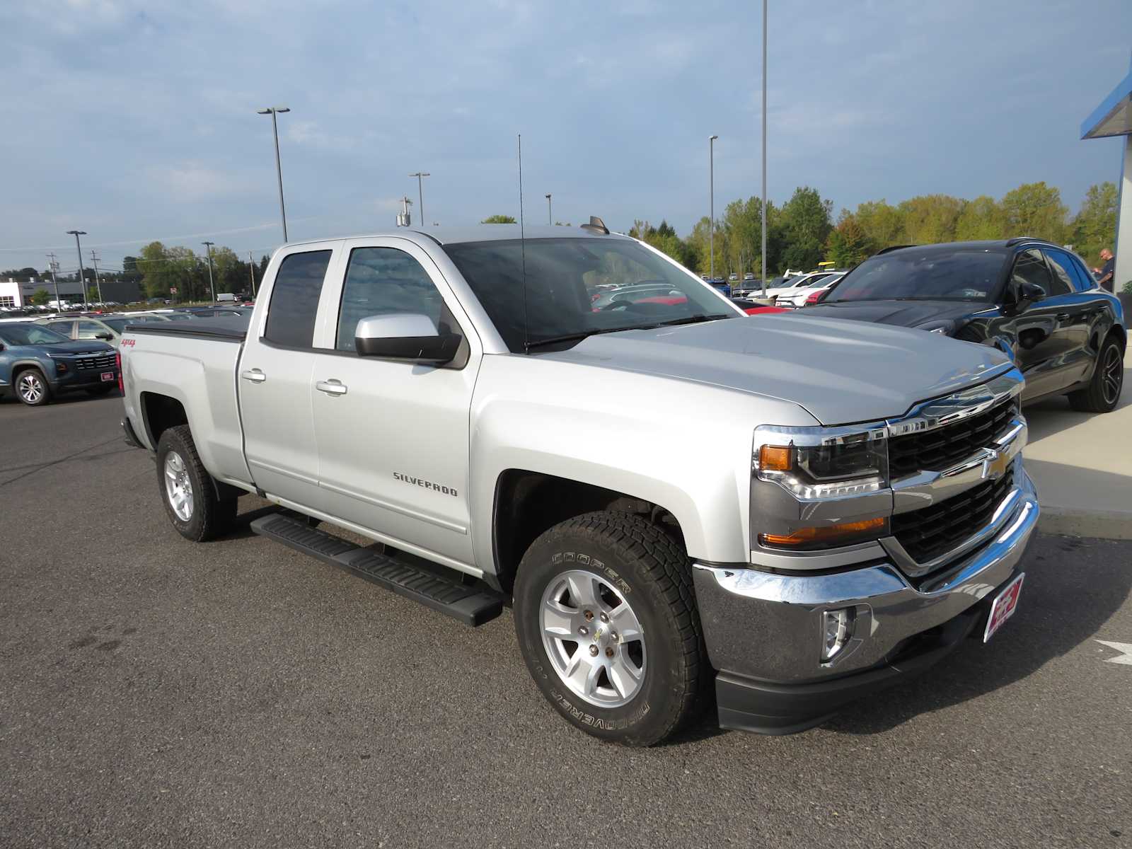 2018 Chevrolet Silverado 1500 LT 4WD Double Cab 143.5 2