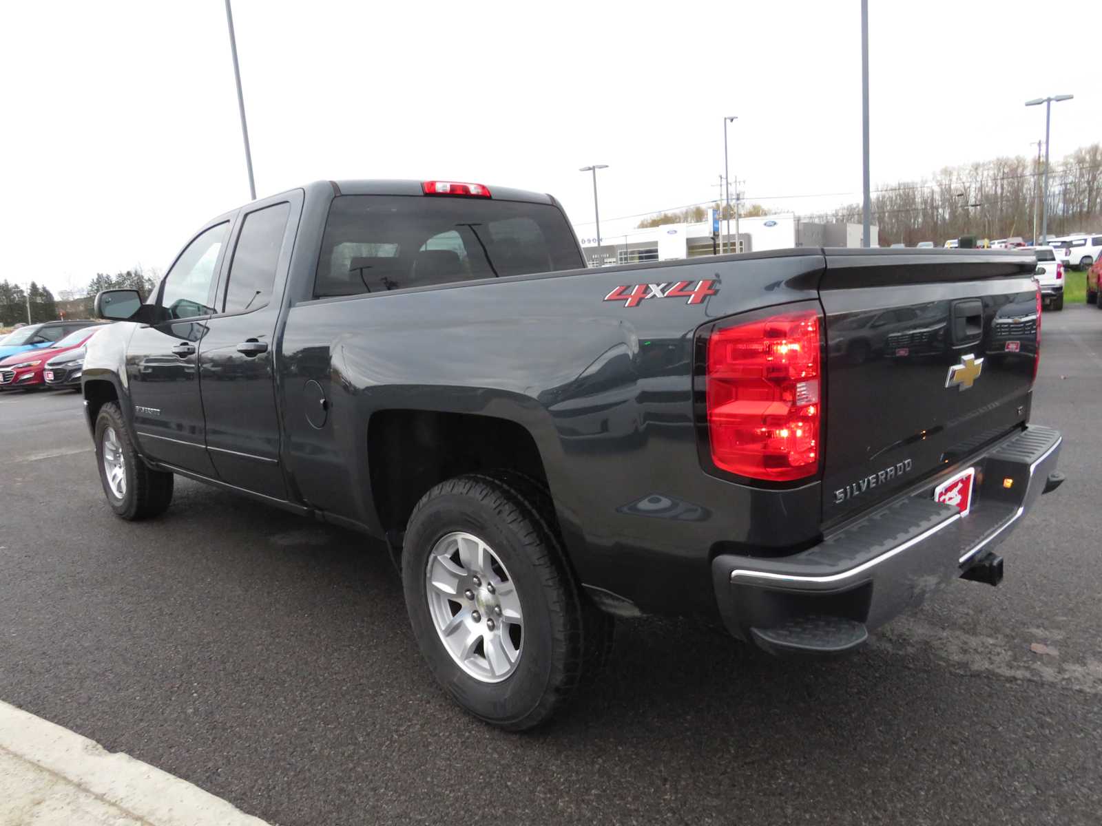 2018 Chevrolet Silverado 1500 LT 4WD Double Cab 143.5 5