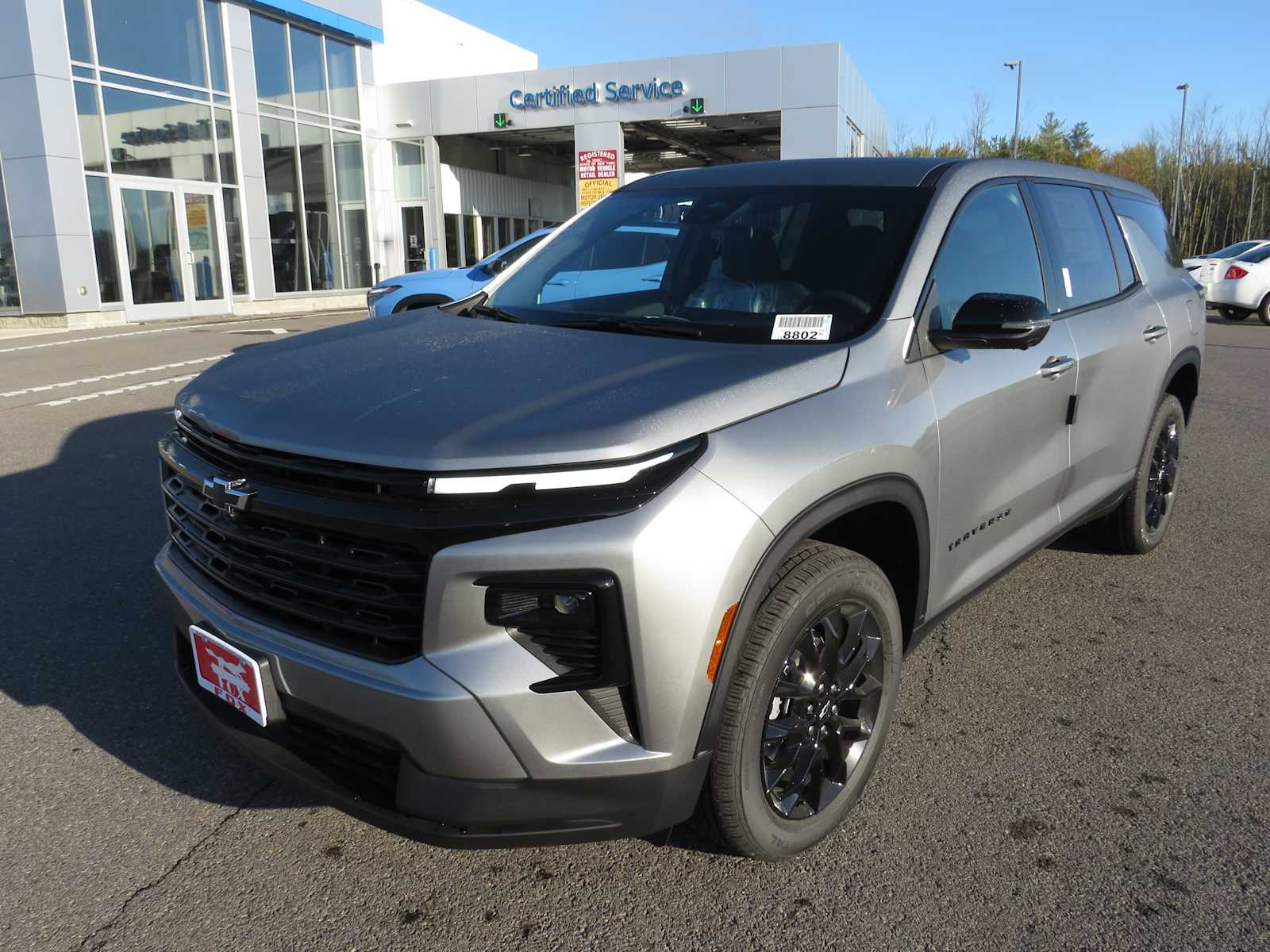 2024 Chevrolet Traverse AWD LS 8